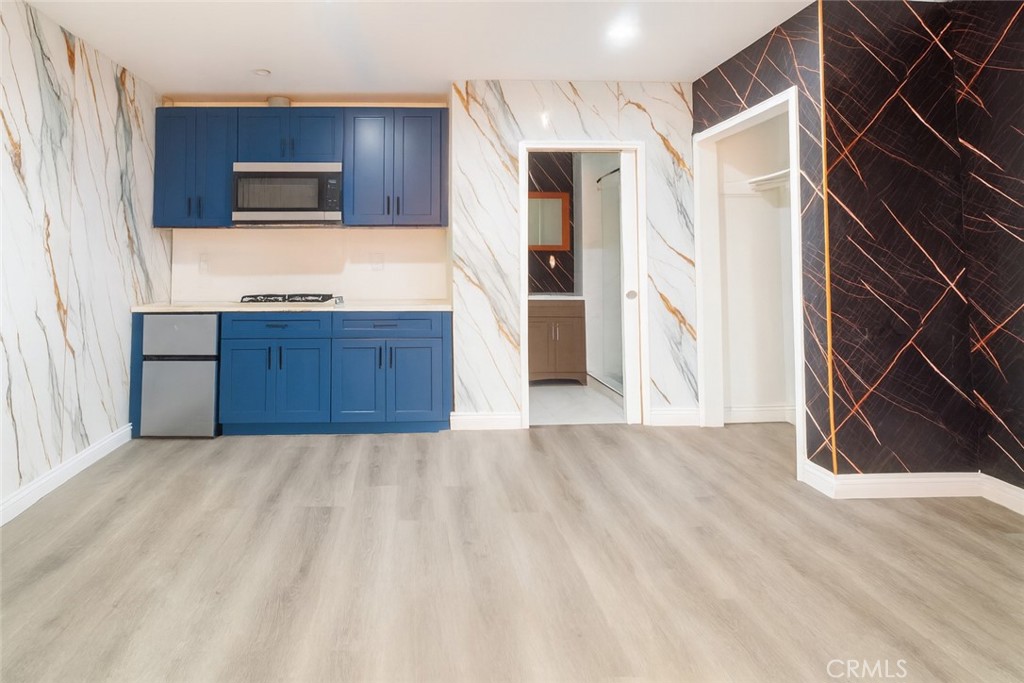 Winnetka, California, 91306, United States, 3 Bedrooms Bedrooms, ,2 BathroomsBathrooms,Residential,For Sale,1983505