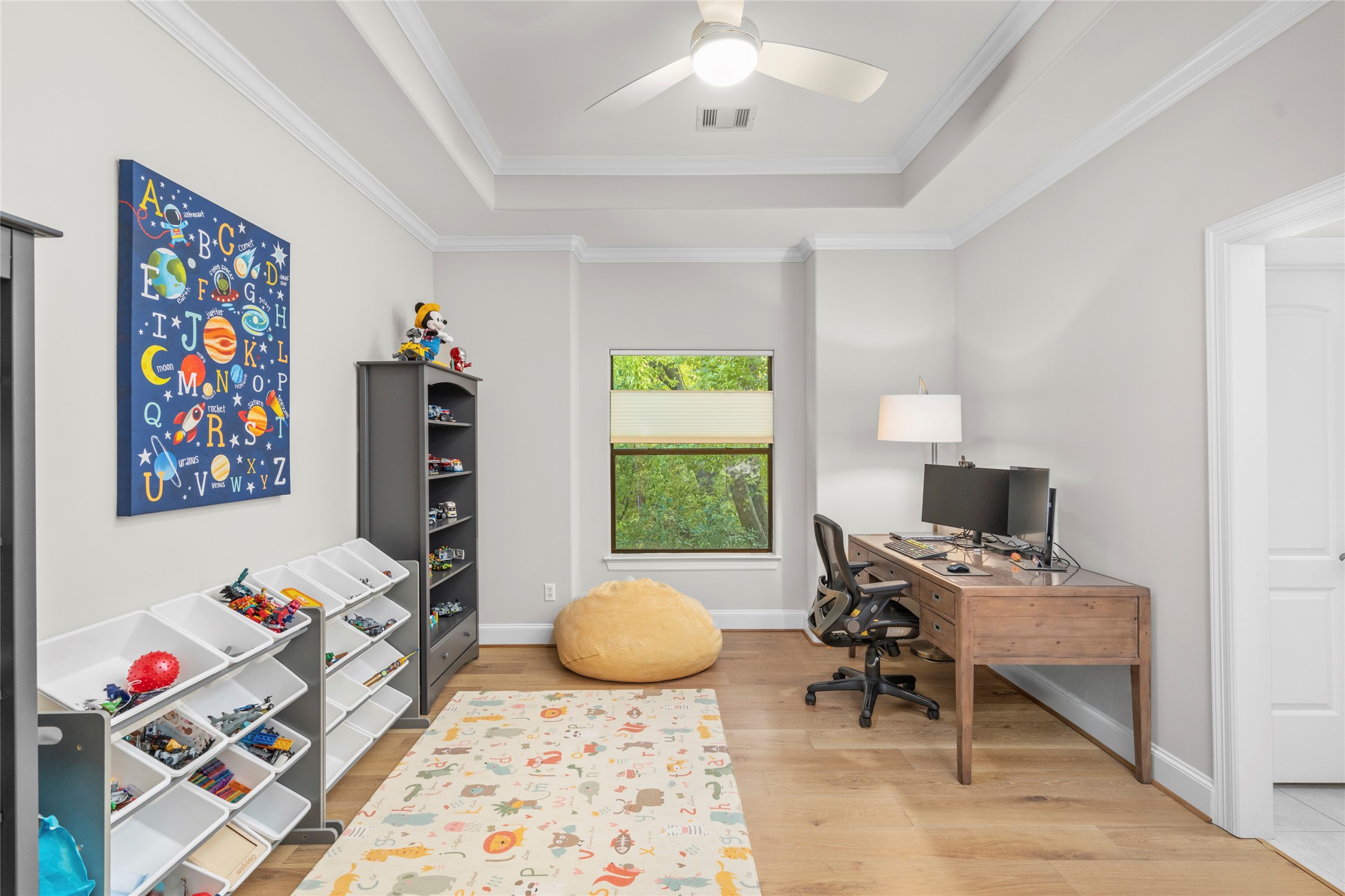  4440 Betty Street - 物件實景