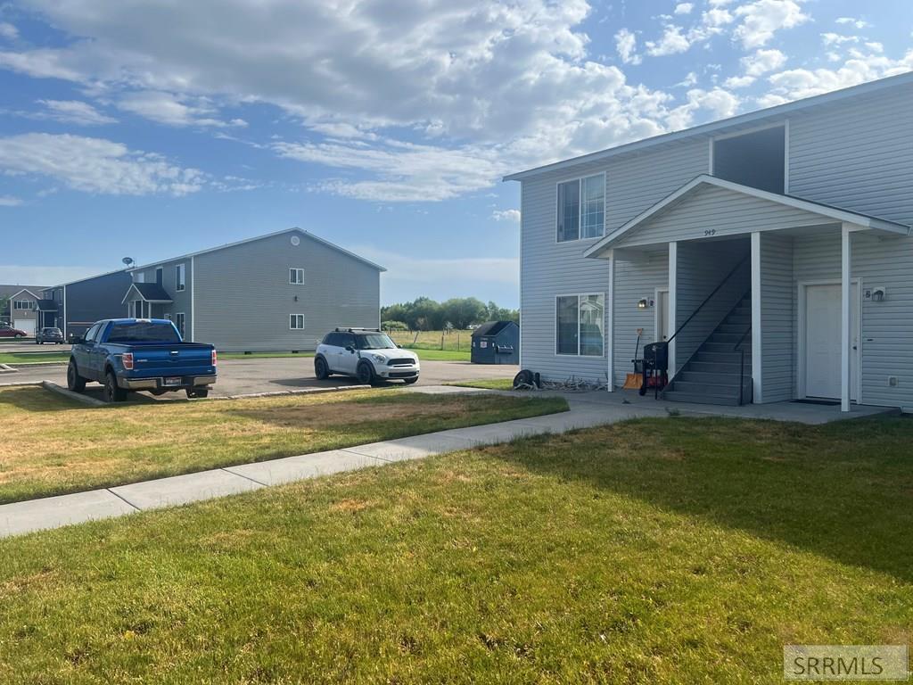 IDAHO FALLS, Idaho, 83401, United States, 8 Bedrooms Bedrooms, ,4 BathroomsBathrooms,Residential,For Sale,1927725