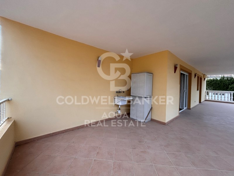 Calle Lisboa Alicante, la Nucia, El Tossal-Bello H, la Nucia, Comunidad Valenciana, 03530, ES, 7 Bedrooms Bedrooms, ,4 BathroomsBathrooms,Residential,For Sale,Calle Lisboa Alicante, la Nucia, El Tossal-Bello H,1682591