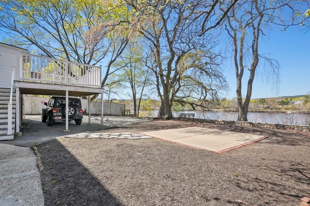 Waltham, Massachusetts, 02453, United States, 10 Bedrooms Bedrooms, ,5 BathroomsBathrooms,Residential,For Sale,1986333