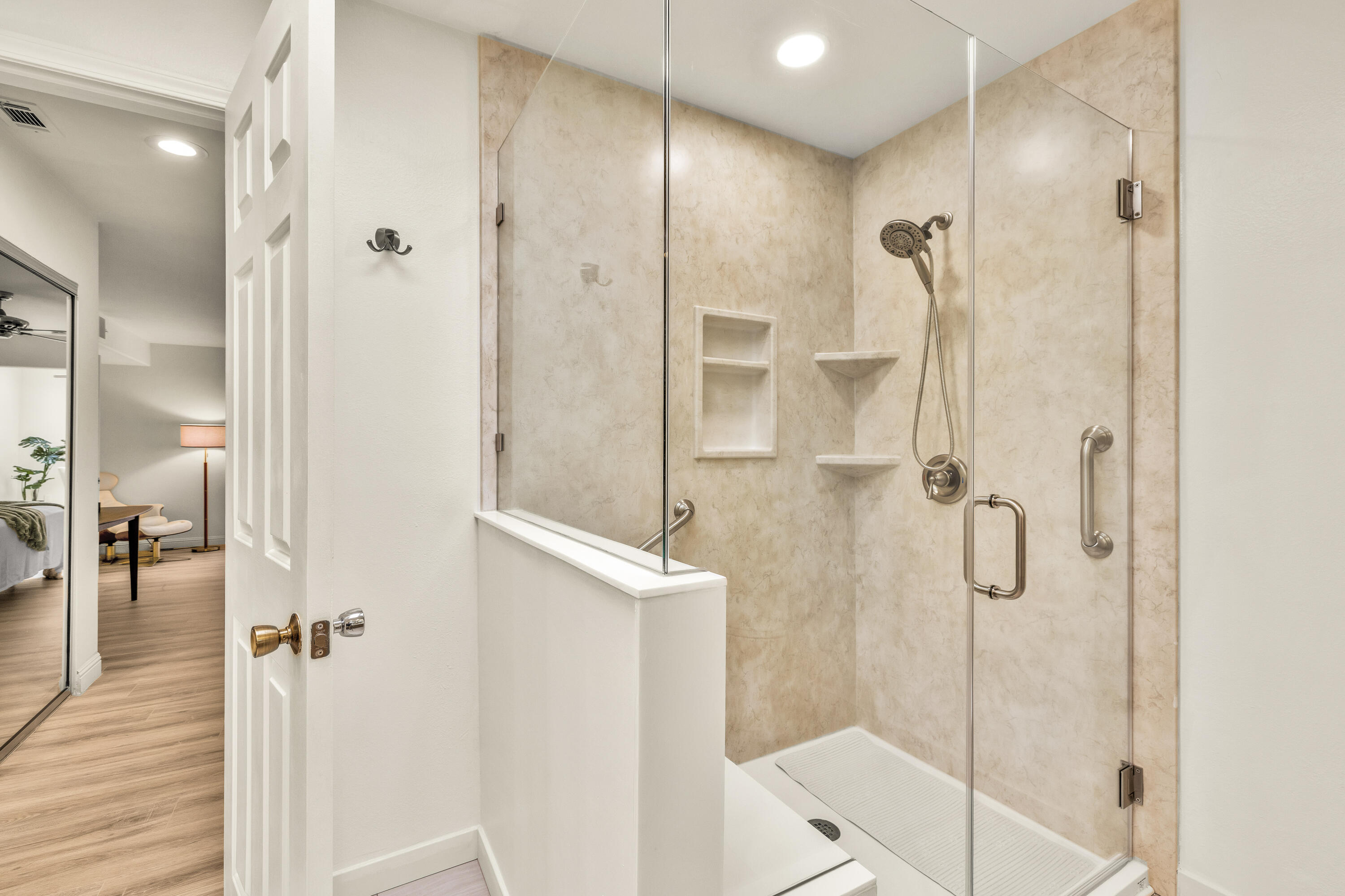 Palm Desert, California, 92260, United States, 2 Bedrooms Bedrooms, ,2 BathroomsBathrooms,Residential,For Sale,1987933