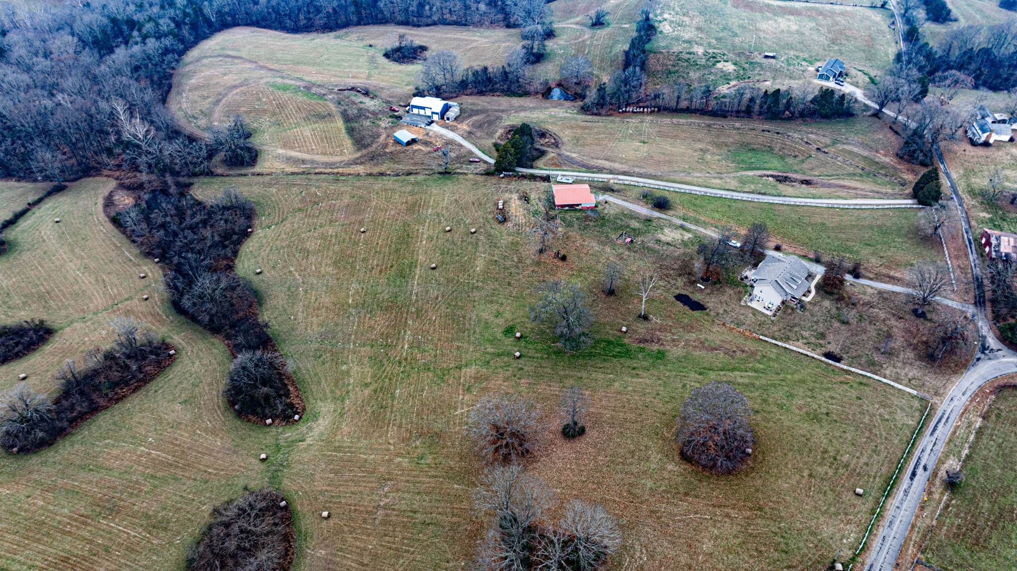 Scottsville, Kentucky, 42164, United States, 4 Bedrooms Bedrooms, ,4 BathroomsBathrooms,Residential,For Sale,2002114