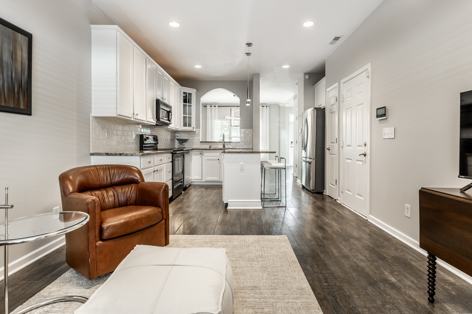  Turnkey Modern Townhome in Westfield - 物件實景