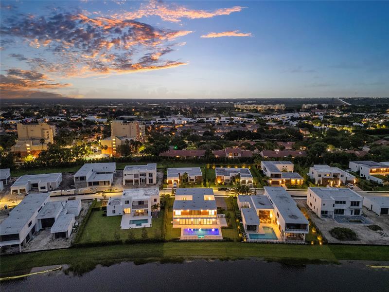 Weston, Florida, 33326, United States, 5 Bedrooms Bedrooms, ,10 BathroomsBathrooms,Residential,For Sale,1925286