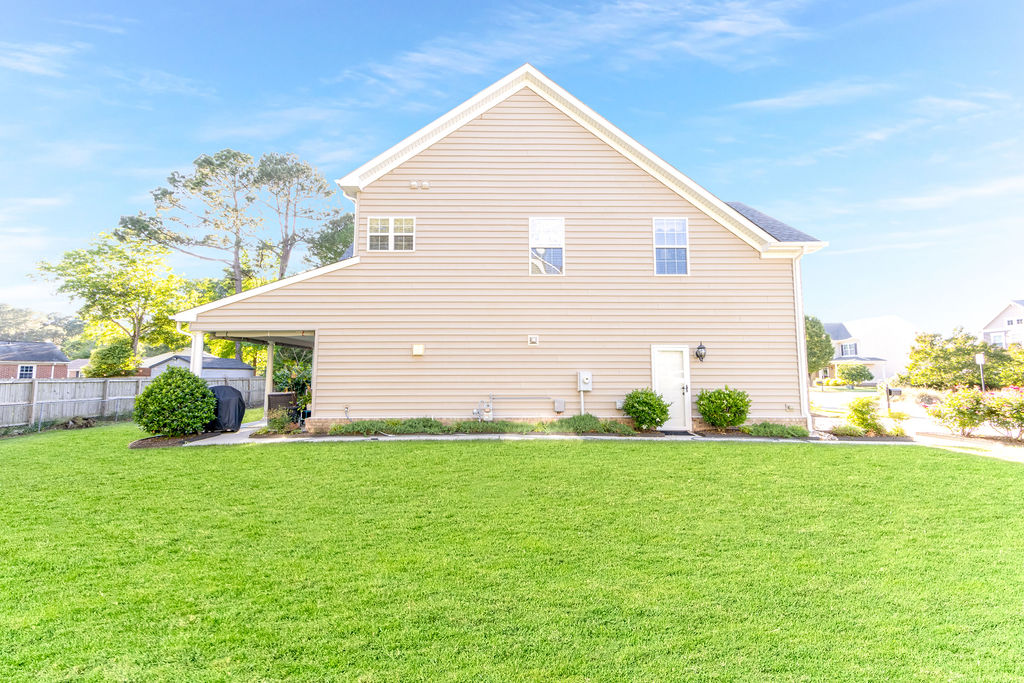 Chesapeake, Virginia, 23322, United States, 6 Bedrooms Bedrooms, ,3 BathroomsBathrooms,Residential,For Sale,1927951
