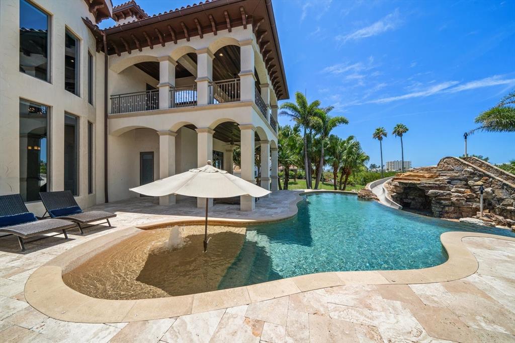 Largo, Florida, 33774, United States, 5 Bedrooms Bedrooms, ,7 BathroomsBathrooms,Residential,For Sale,1876225
