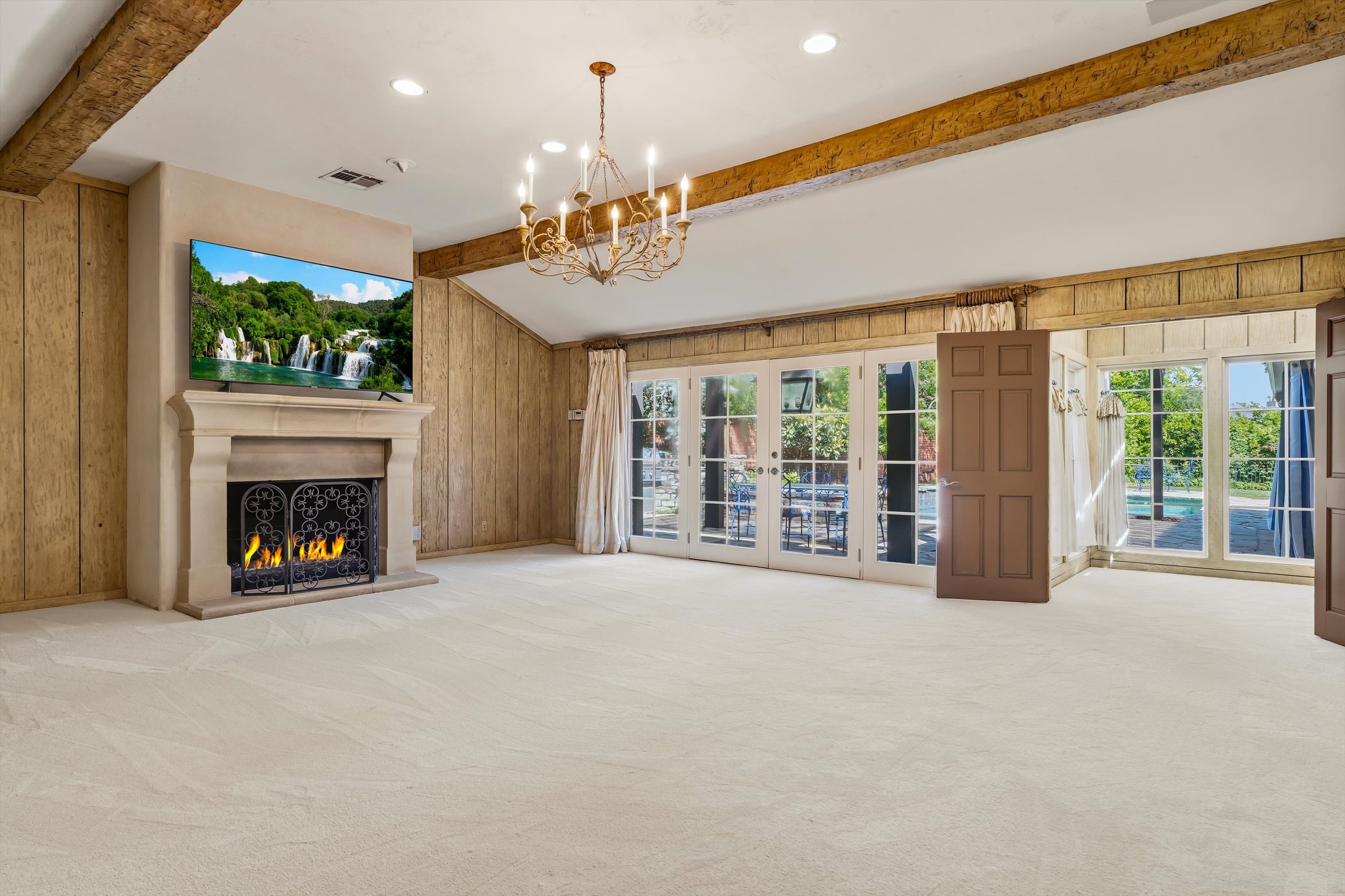  1603 Dorchester Drive, Nichols Hills, OK 73120 - 物件實景