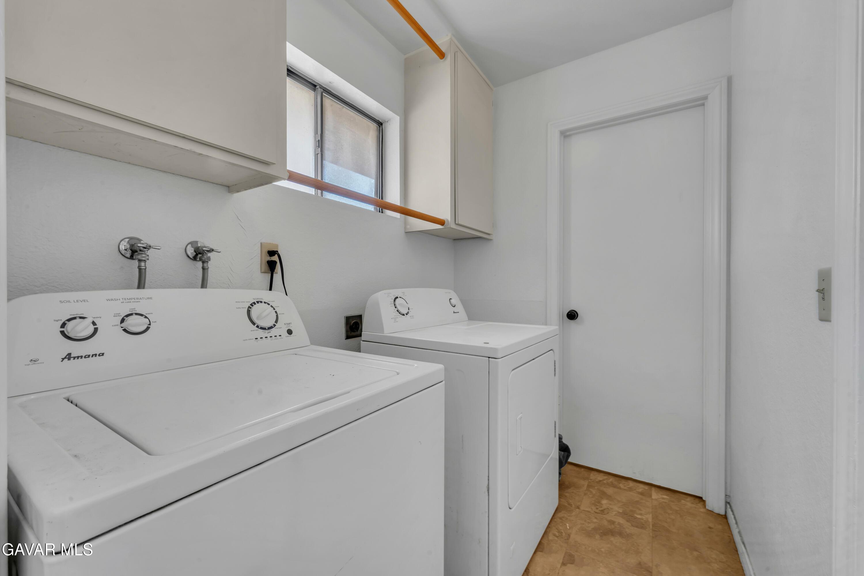 Pearblossom, California, 93553, United States, 4 Bedrooms Bedrooms, ,3 BathroomsBathrooms,Residential,For Sale,1971621