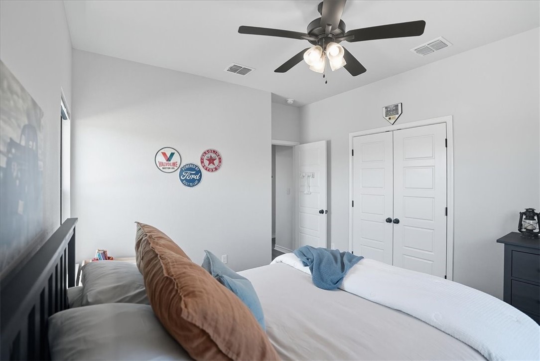 Alice, Texas, 78332, United States, 3 Bedrooms Bedrooms, ,2 BathroomsBathrooms,Residential,For Sale,1995593