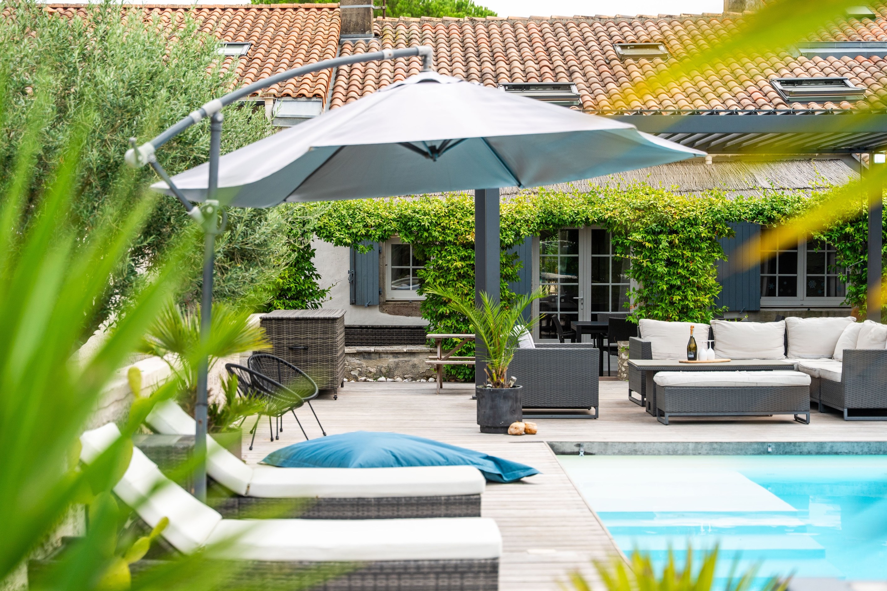  RENOVATED CHARMING CHARENTAISE WITH GUEST HOUSE IN MÉDIS - 物件實景