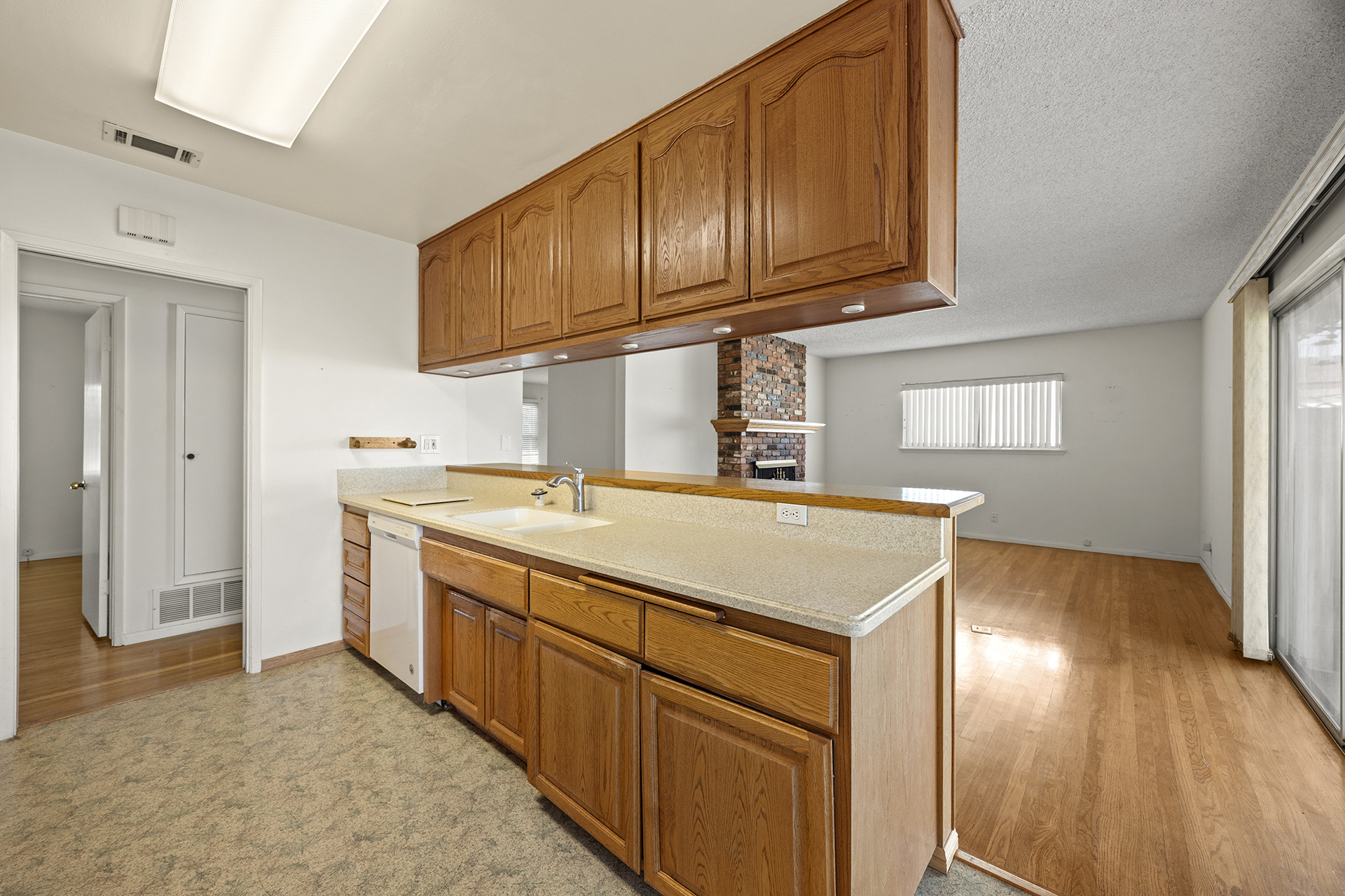 La Habra, California, 90631, United States, 3 Bedrooms Bedrooms, ,2 BathroomsBathrooms,Residential,For Sale,2015349