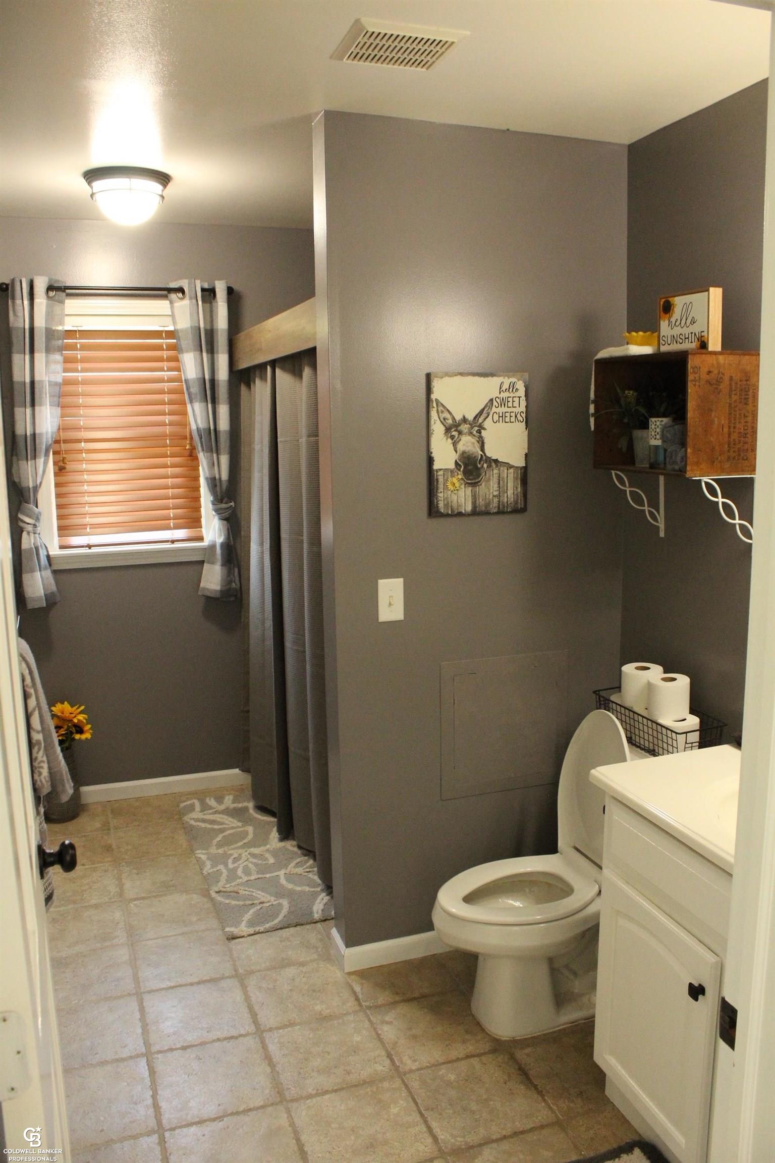 Brown City, Michigan, 48416, United States, 3 Bedrooms Bedrooms, ,3 BathroomsBathrooms,Residential,For Sale,1885878
