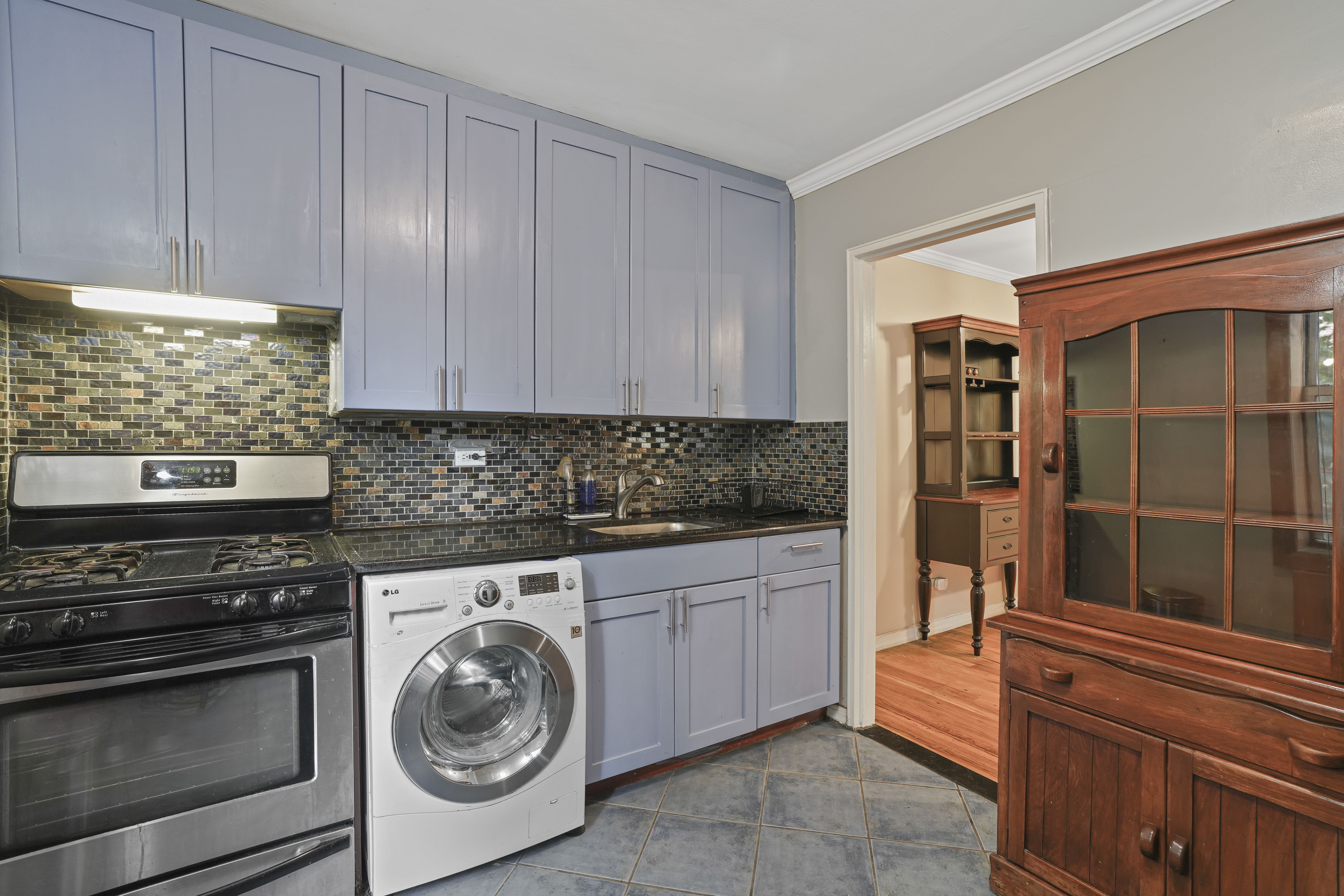  63-11 Queens Blvd. #D24, Queens, NY, 11377 - 物件實景