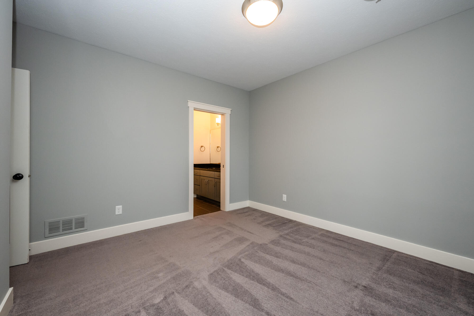 Berrien Springs, Michigan, 49103, United States, 4 Bedrooms Bedrooms, ,4 BathroomsBathrooms,Residential,For Sale,2005199