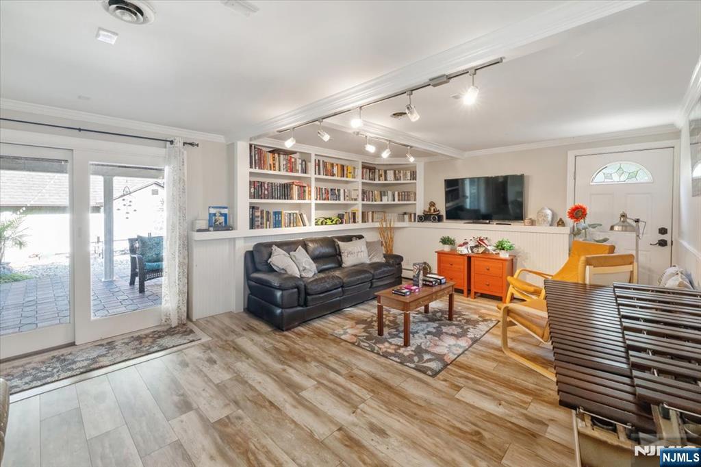 Twp of Washington, New Jersey, 07676, United States, 4 Bedrooms Bedrooms, ,3 BathroomsBathrooms,Residential,For Sale,1925733