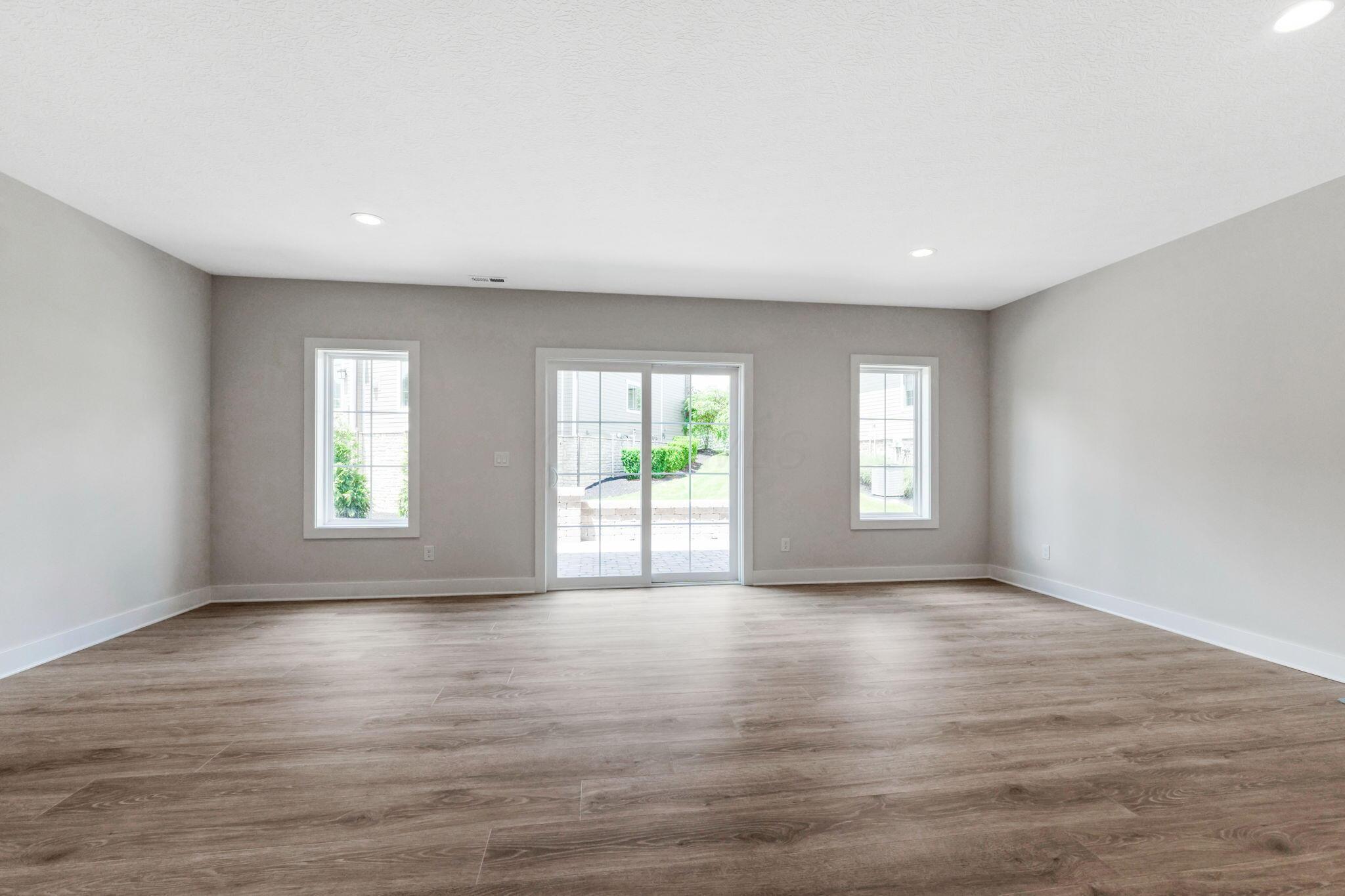 Powell, Ohio, 43065, United States, 3 Bedrooms Bedrooms, ,3 BathroomsBathrooms,Residential,For Sale,1849887