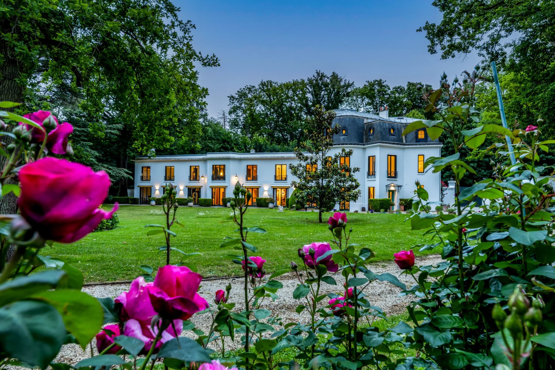 Marnes-la-Coquette, Île-de-France, 92430, FR, ,Residential,For Sale,1838413
