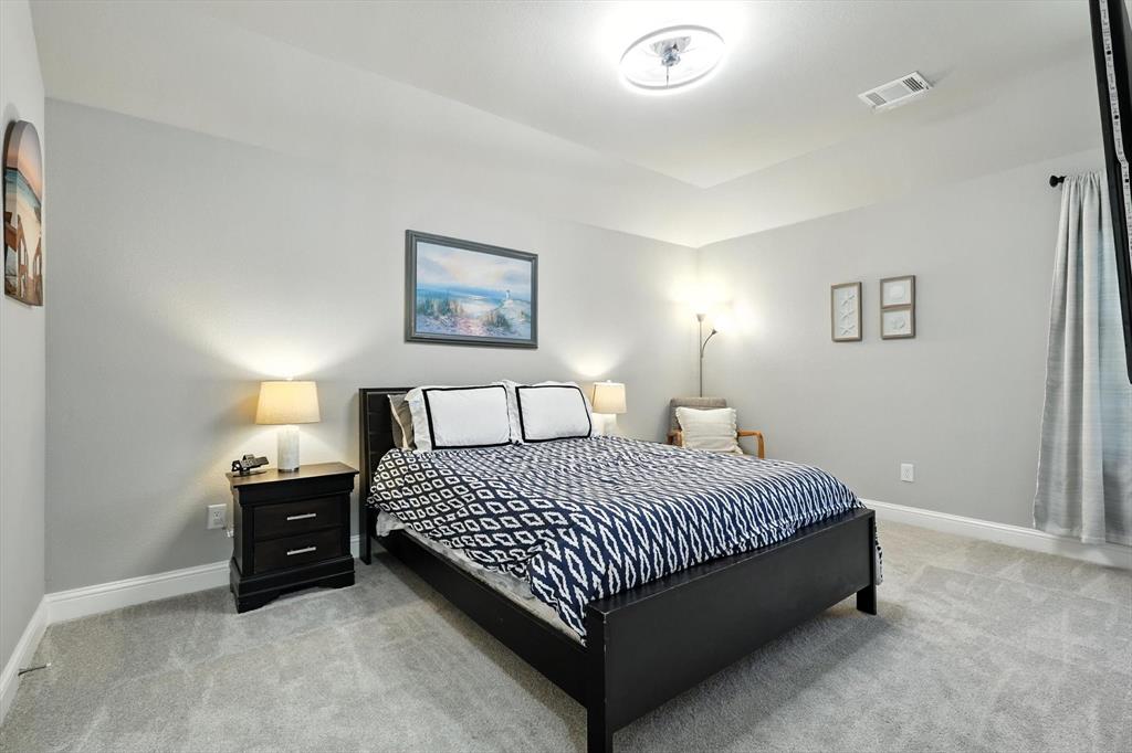 Ovilla, Texas, 75154, United States, 4 Bedrooms Bedrooms, ,3 BathroomsBathrooms,Residential,For Sale,1860569