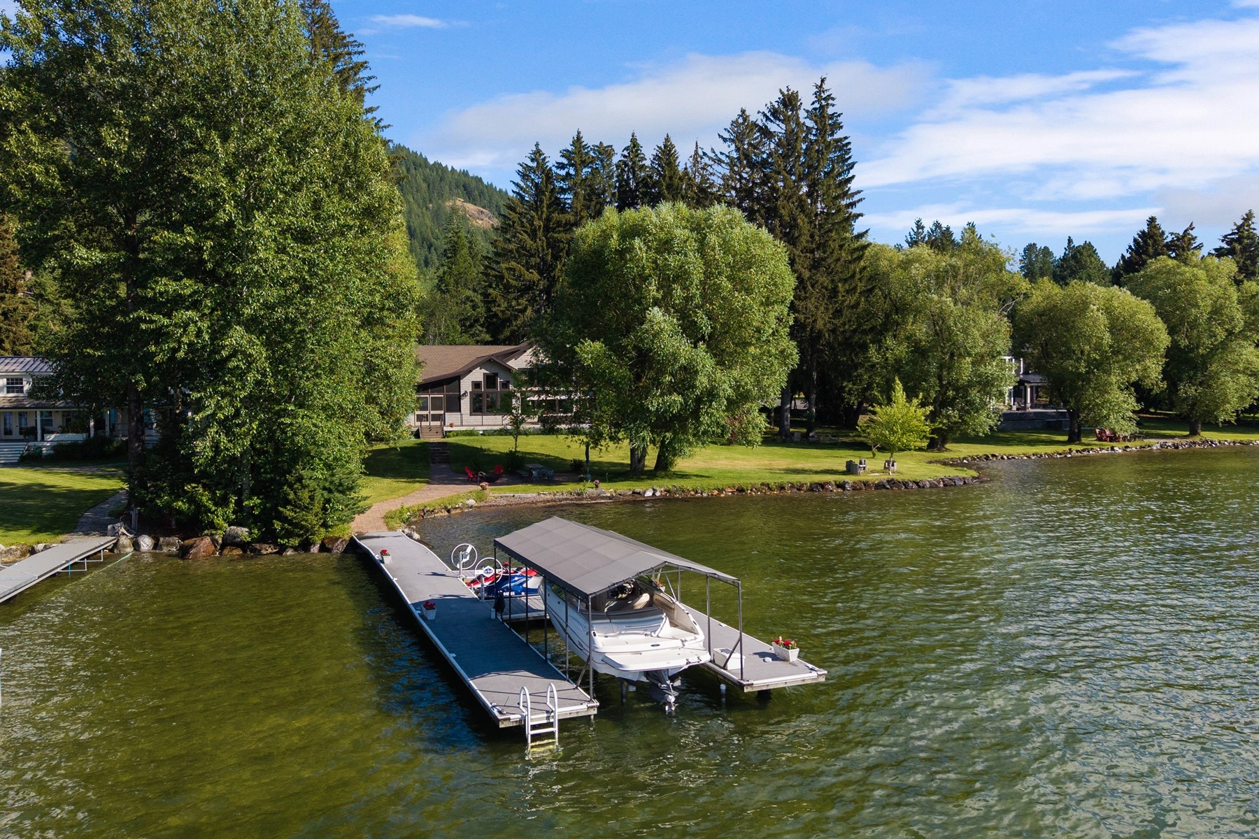  Waterfront Estate on Lake Pend Oreille - 物件實景