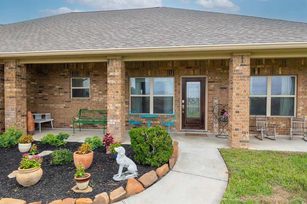 Sealy, Texas, 77474, United States, 3 Bedrooms Bedrooms, ,2 BathroomsBathrooms,Residential,For Sale,1846836