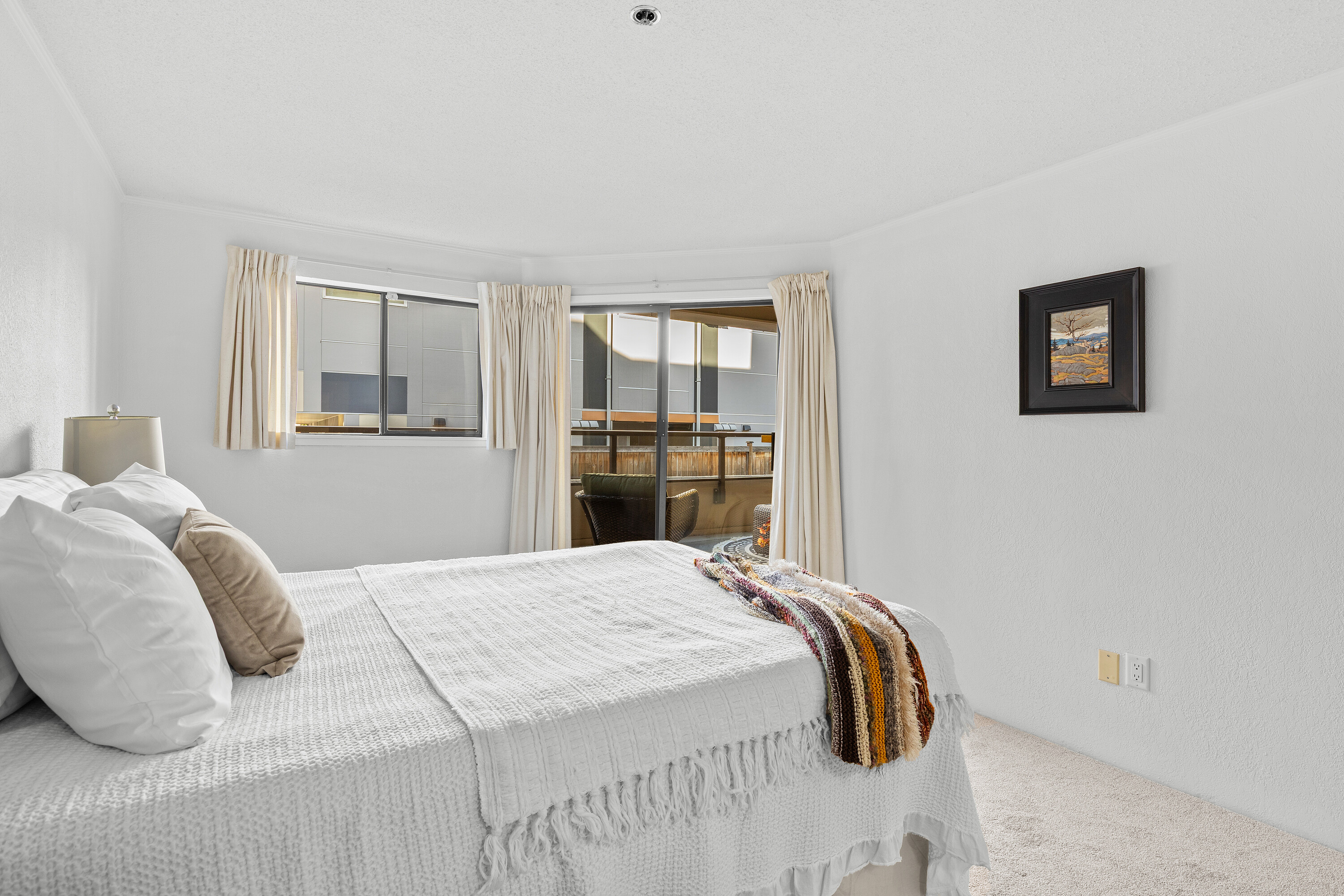  Sunny Corner Condo - 物件實景