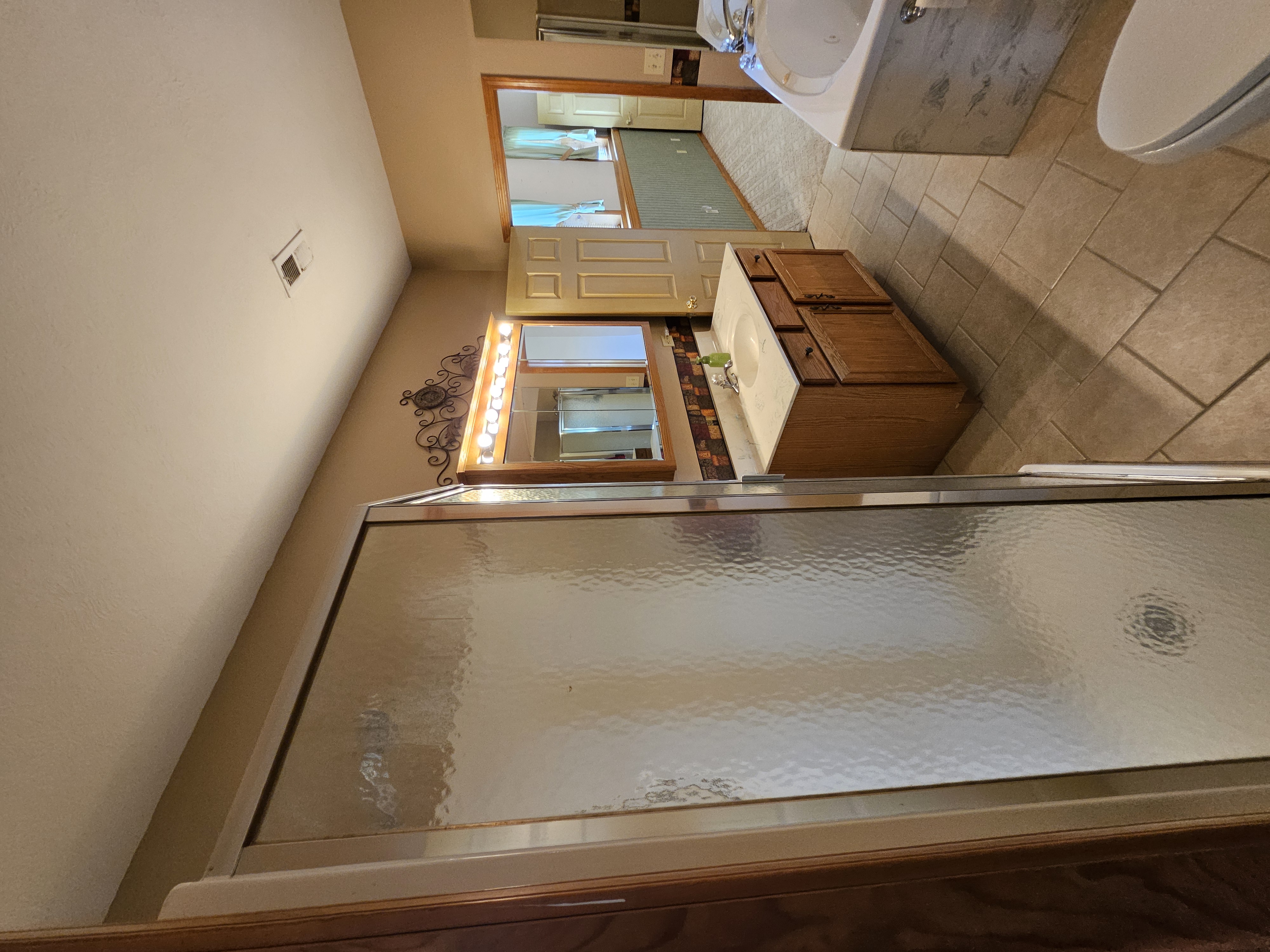 Aurora, Missouri, 65605, United States, 4 Bedrooms Bedrooms, ,2 BathroomsBathrooms,Residential,For Sale,1984470