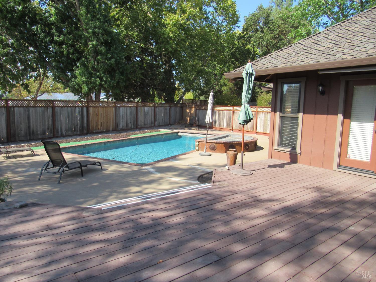 Sonoma, California, 95476, United States, 4 Bedrooms Bedrooms, ,2 BathroomsBathrooms,Residential,For Sale,1975359