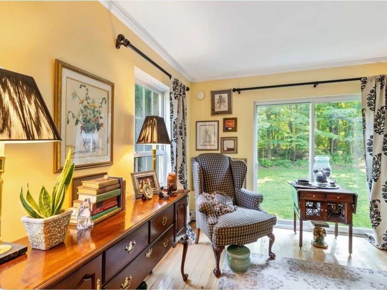 Georgia, Vermont, 05478, United States, 4 Bedrooms Bedrooms, ,2 BathroomsBathrooms,Residential,For Sale,1950830