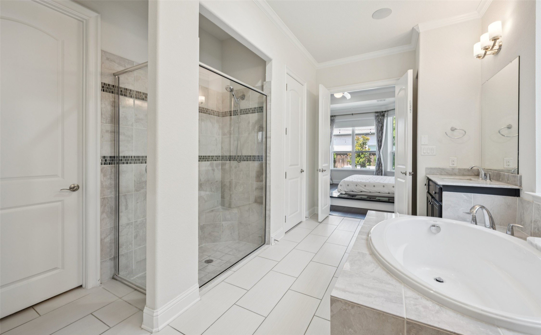 Frisco, Texas, 75036, United States, 4 Bedrooms Bedrooms, ,5 BathroomsBathrooms,Residential,For Sale,1867705