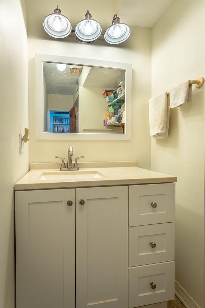 St. George Island, Florida, 32328, United States, 2 Bedrooms Bedrooms, ,2 BathroomsBathrooms,Residential,For Sale,1981001