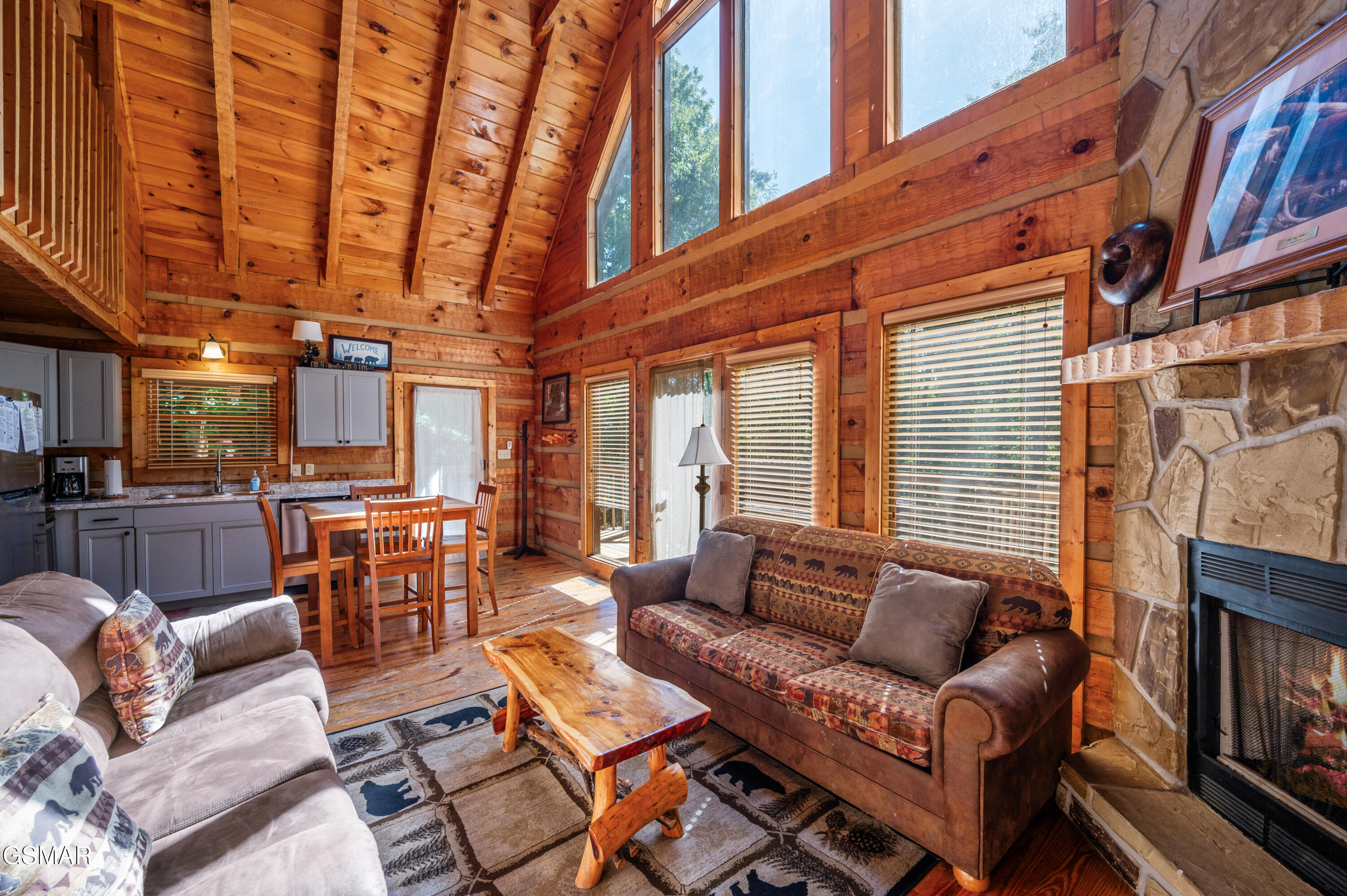 Gatlinburg, Tennessee, 37738, United States, 1 Bedroom Bedrooms, ,2 BathroomsBathrooms,Residential,For Sale,1937341