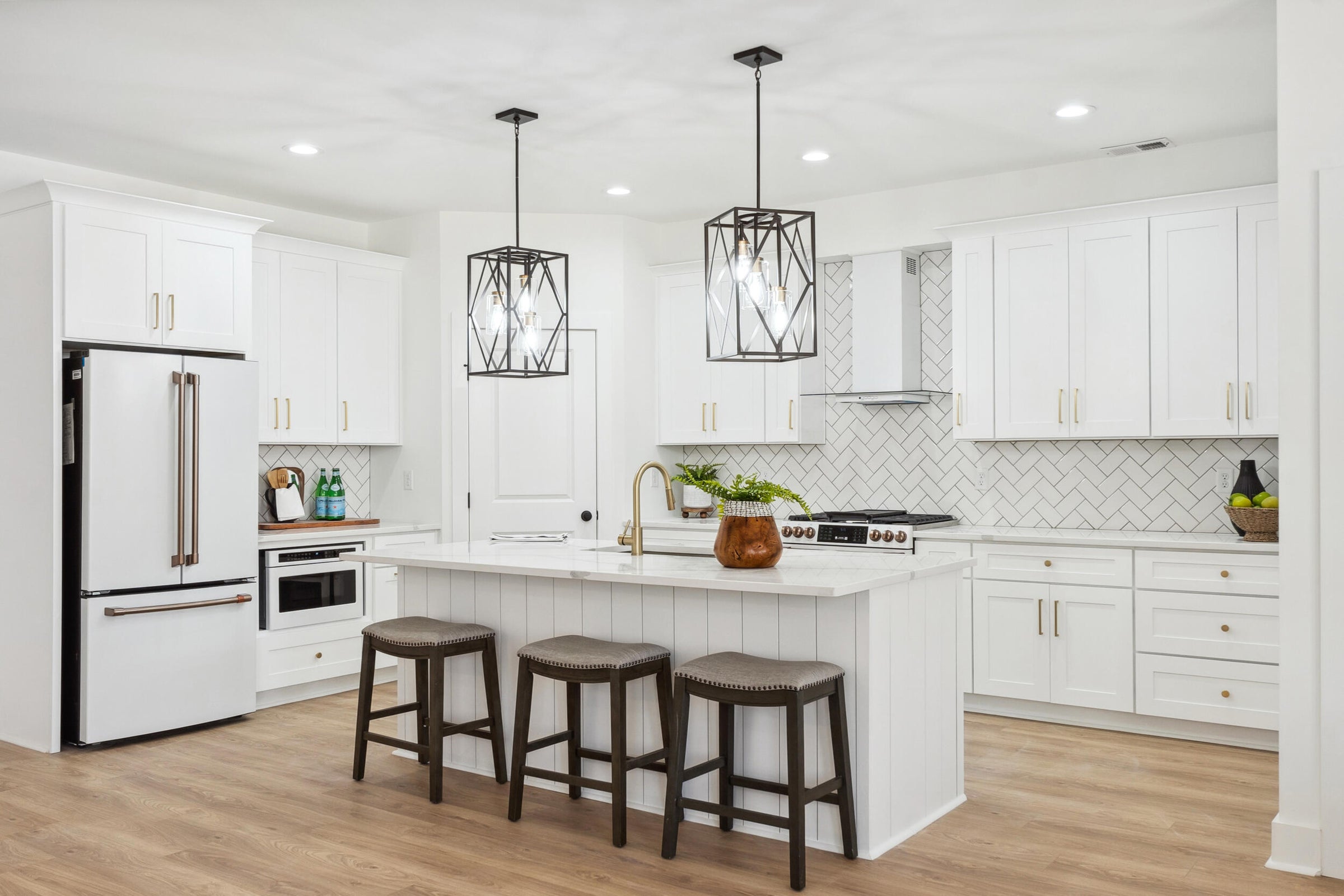 Dunlap, Tennessee, 37327, United States, 4 Bedrooms Bedrooms, ,3 BathroomsBathrooms,Residential,For Sale,1974830