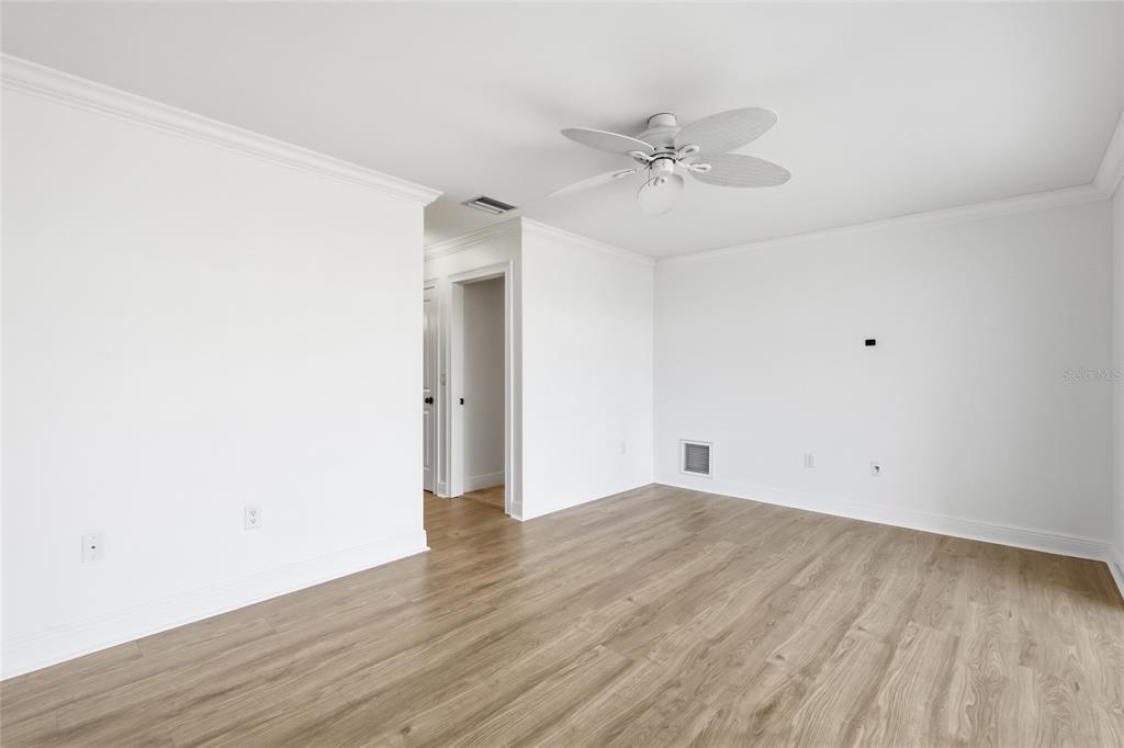 Sarasota, Florida, 34238, United States, 3 Bedrooms Bedrooms, ,2 BathroomsBathrooms,Residential,For Sale,1999159