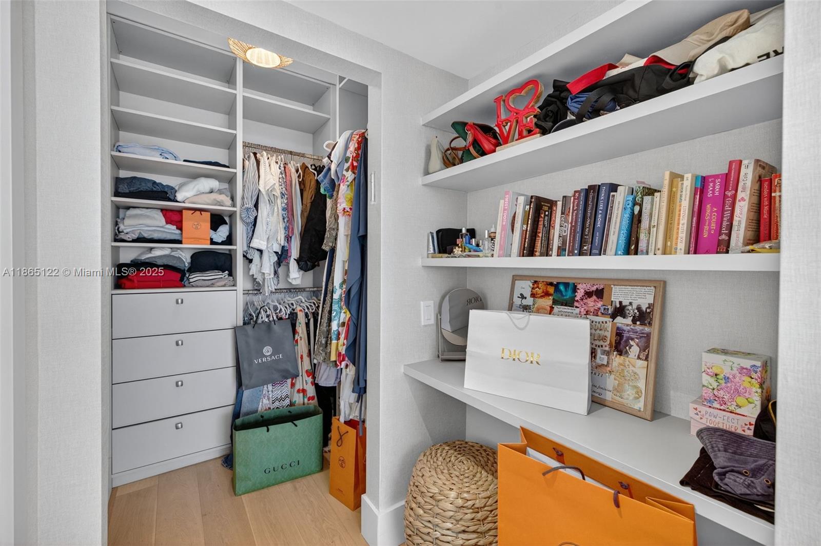 Aventura, Florida, 33160, United States, 3 Bedrooms Bedrooms, ,4 BathroomsBathrooms,Residential,For Sale,1942054