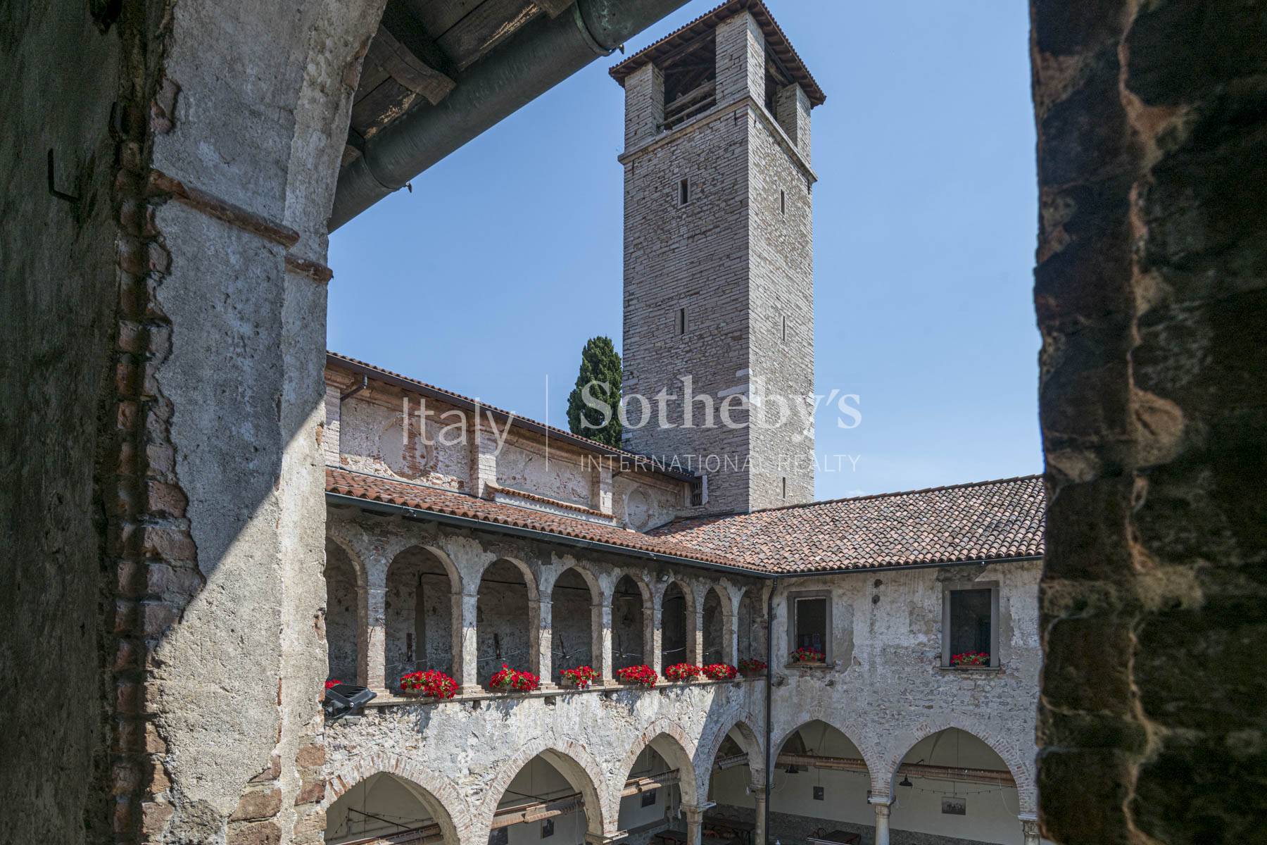  Historic agricultural estate with vineyards and heritage complex - 物件實景