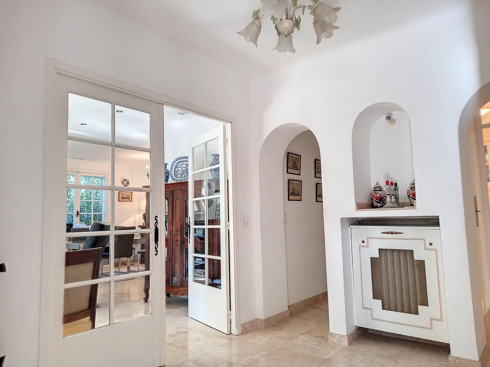 Cannes, Provence-Alpes-Côte d’Azur, 06400, FR, 4 Bedrooms Bedrooms, ,2 BathroomsBathrooms,Residential,For Sale,1294764