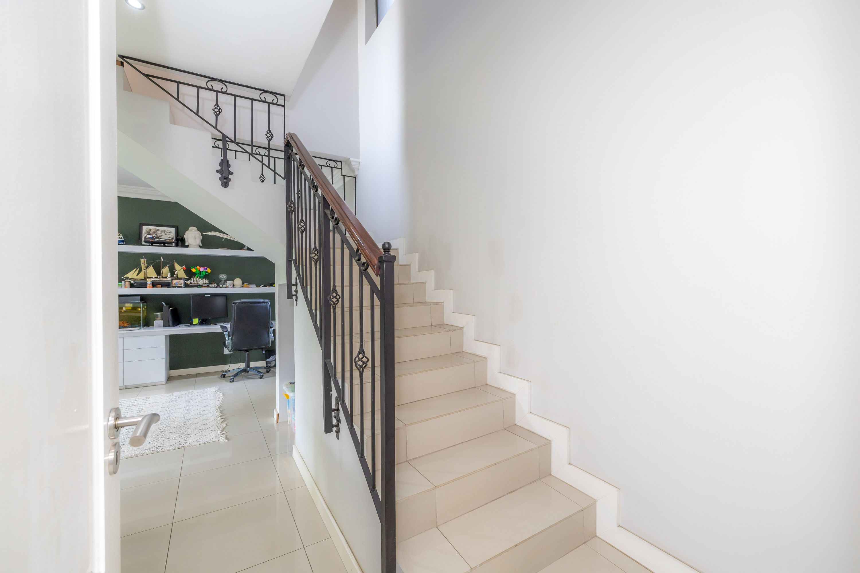  Elegant Family Home in a Secure Golf Estate - 物件實景