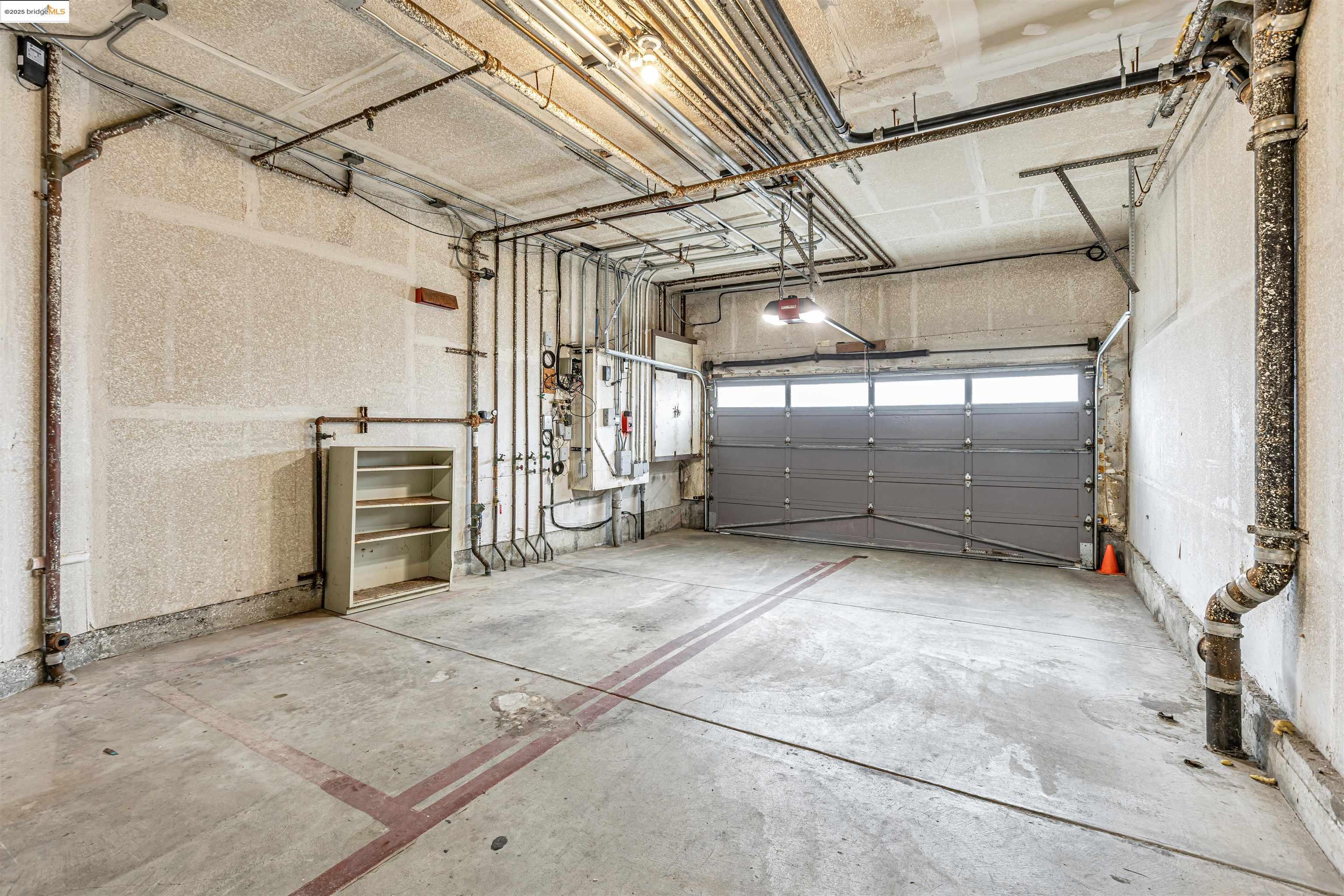 San Francisco, California, 94122, United States, 3 Bedrooms Bedrooms, ,3 BathroomsBathrooms,Residential,For Sale,1949271