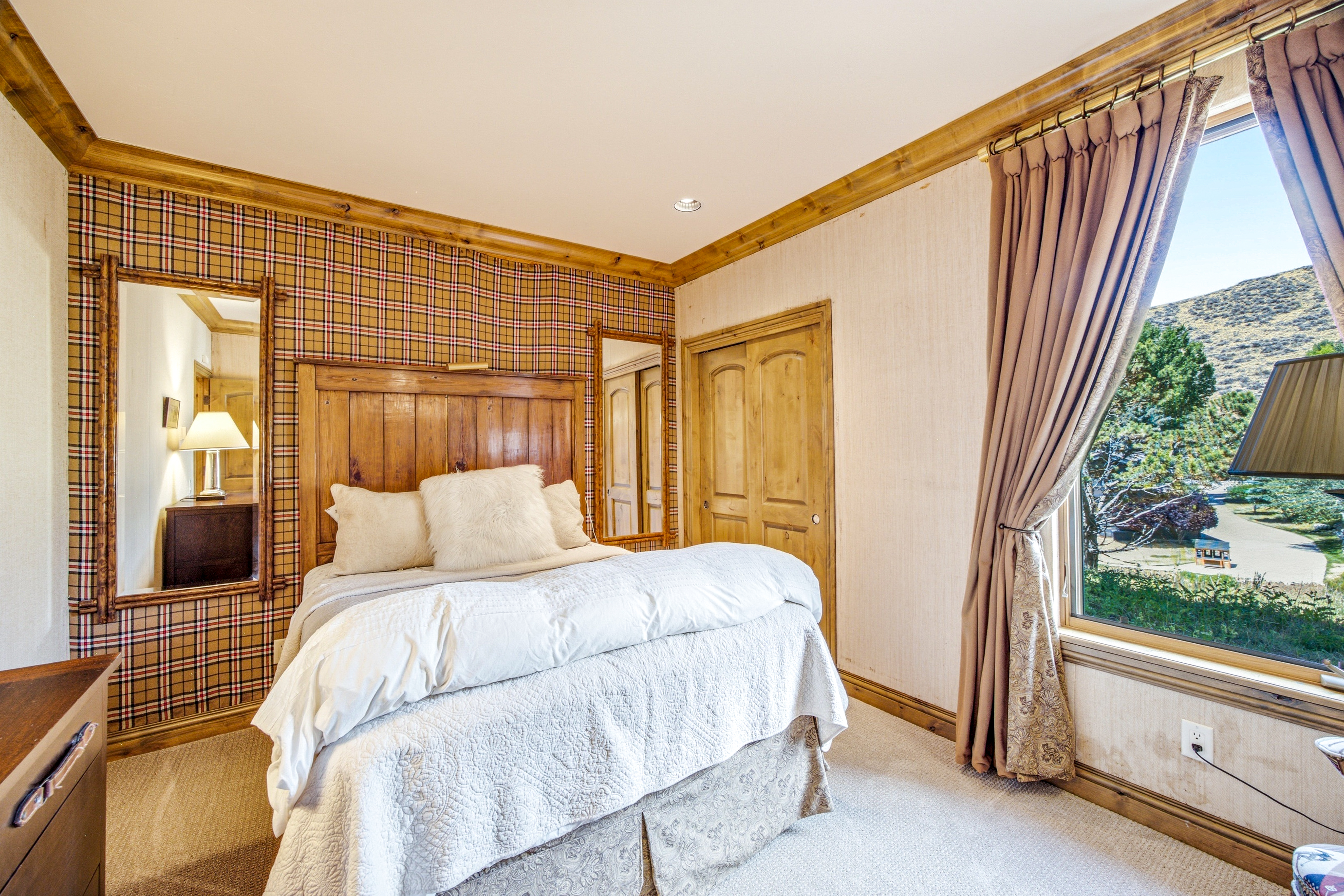  Turnkey Mountain Elegance in Singletree - 物件實景