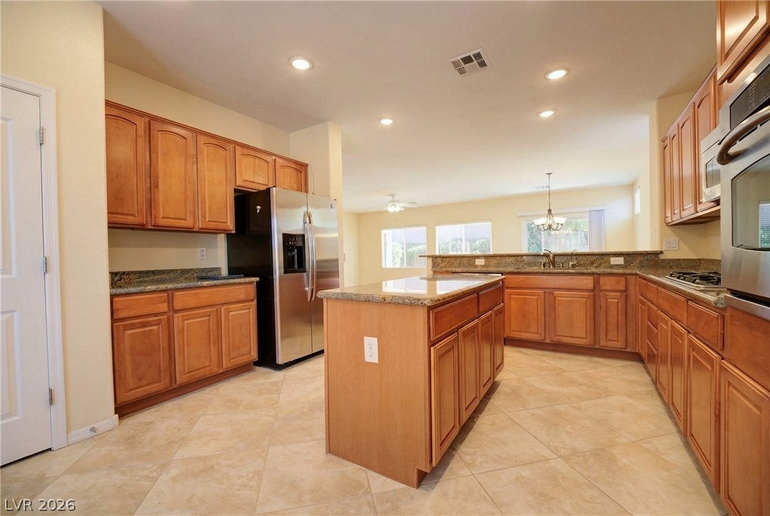 Henderson, Nevada, 89044, United States, 2 Bedrooms Bedrooms, ,2 BathroomsBathrooms,Residential,For Sale,2036899