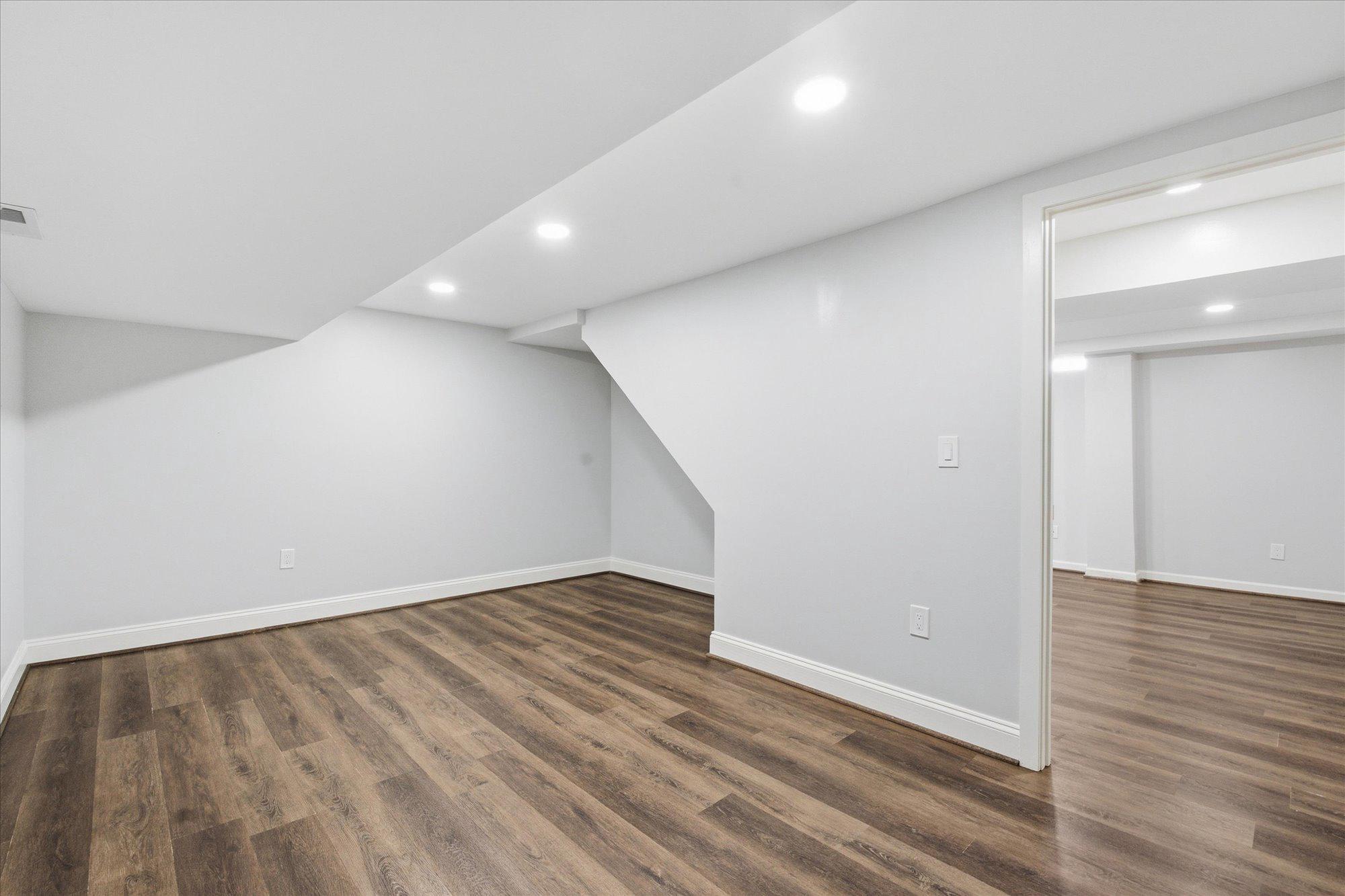  10904 Gainsborough Road, Potomac, MD, 20854 - 物件實景