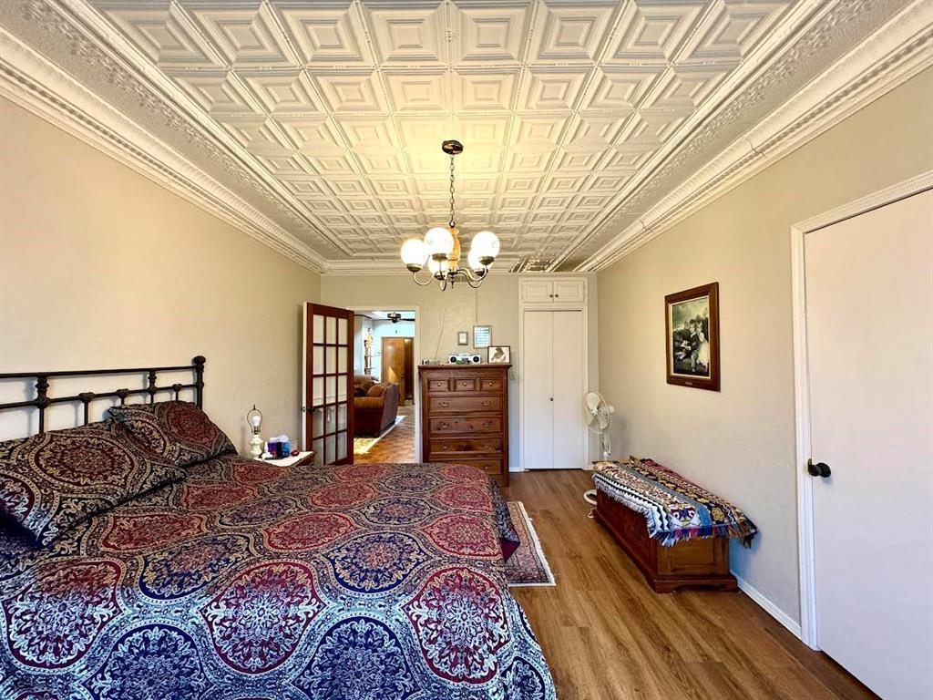 Chickasha, Oklahoma, 73018, United States, 7 Bedrooms Bedrooms, ,7 BathroomsBathrooms,Residential,For Sale,1921777