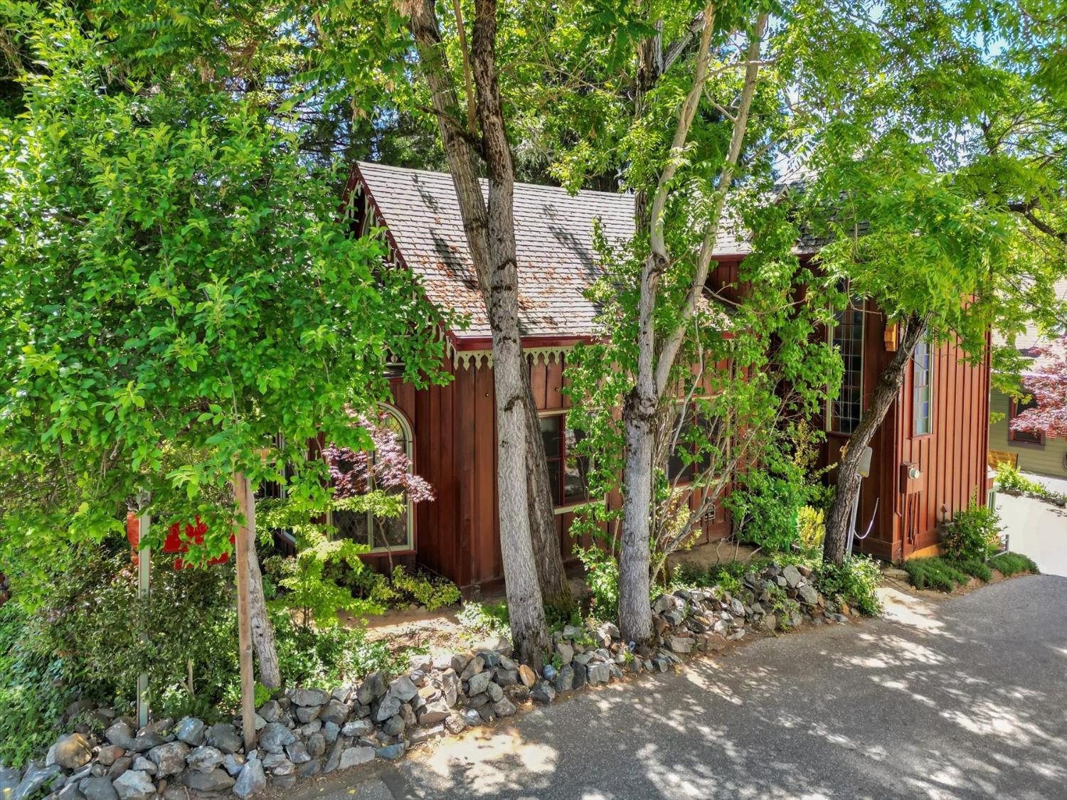 Nevada City, California, 95959, United States, 2 Bedrooms Bedrooms, ,2 BathroomsBathrooms,Residential,For Sale,1835500