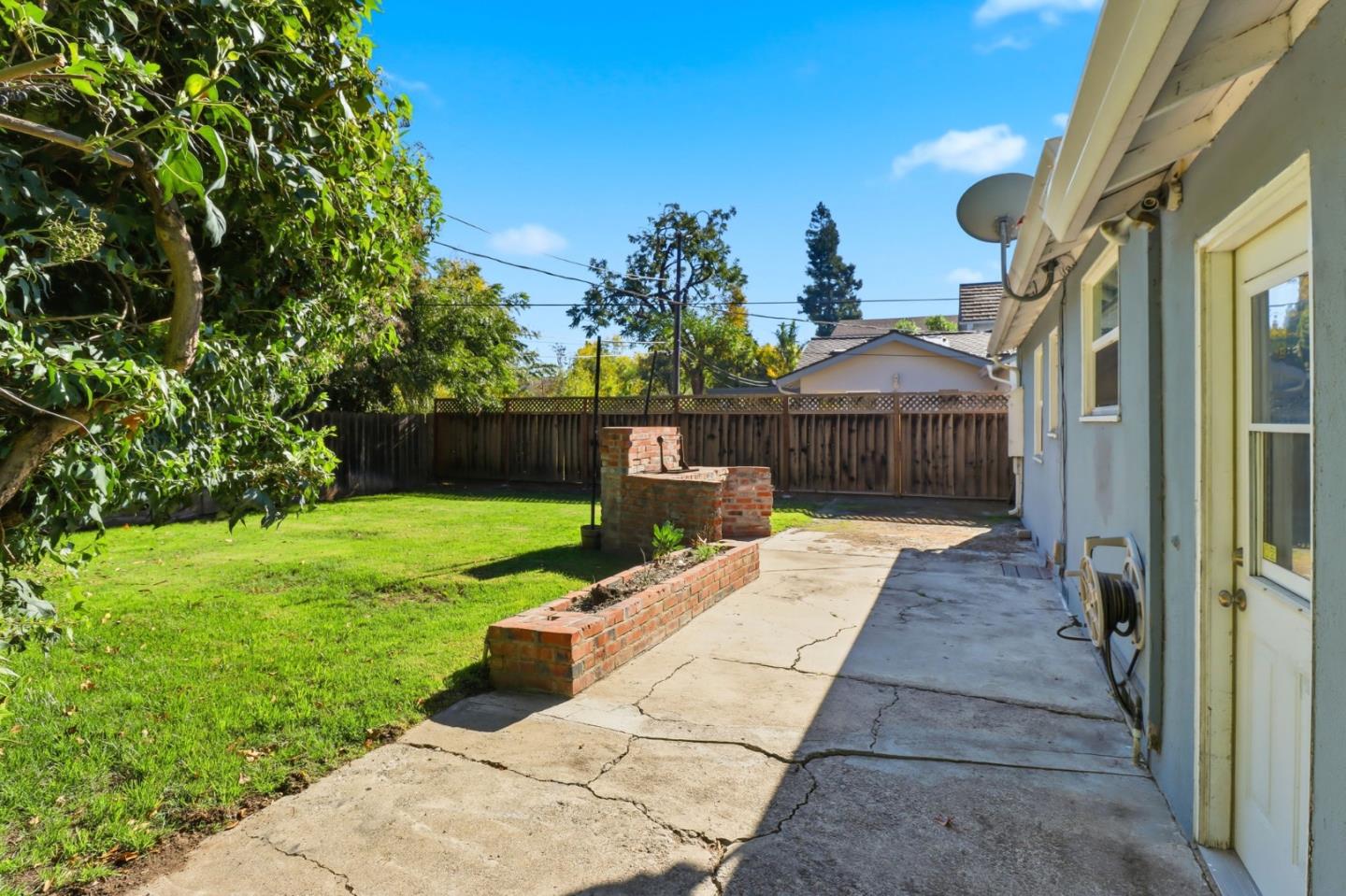 San Jose, California, 95125, United States, 2 Bedrooms Bedrooms, ,1 BathroomBathrooms,Residential,For Sale,1991975