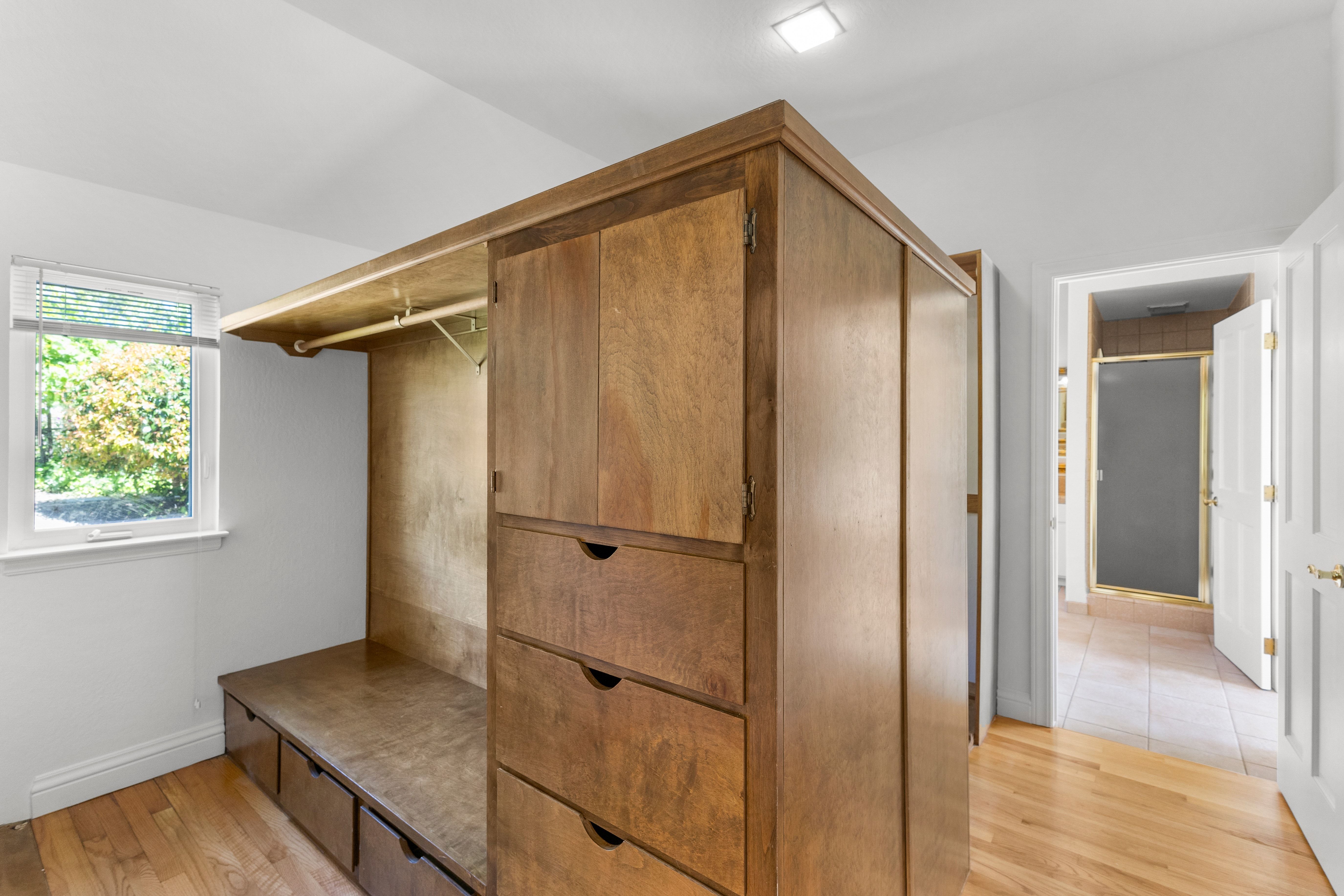 Elegant Custom Home in Gated Silver Maple - 物件實景