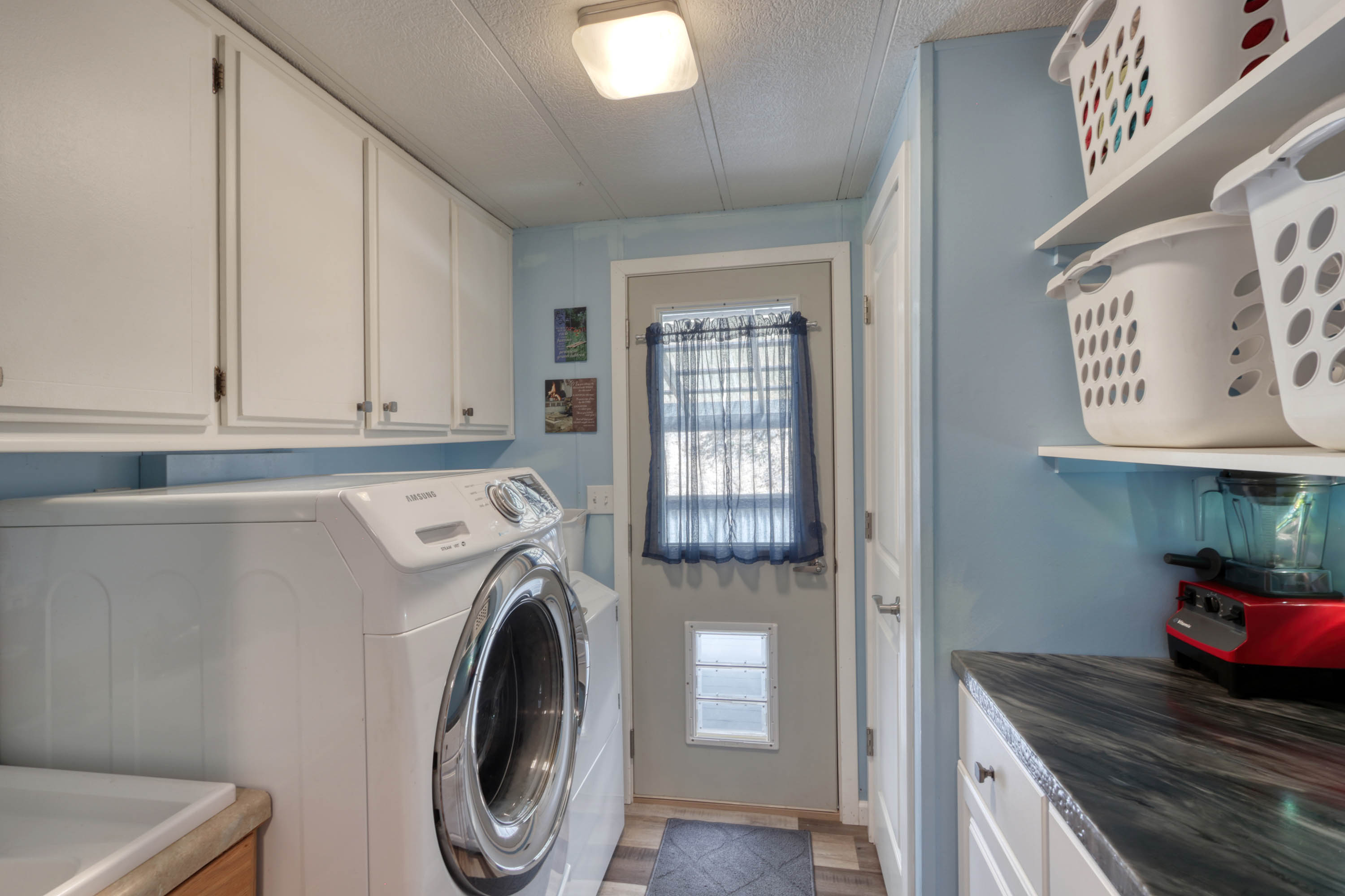 Kingston, Idaho, 83839, United States, 3 Bedrooms Bedrooms, ,2 BathroomsBathrooms,Residential,For Sale,1980630