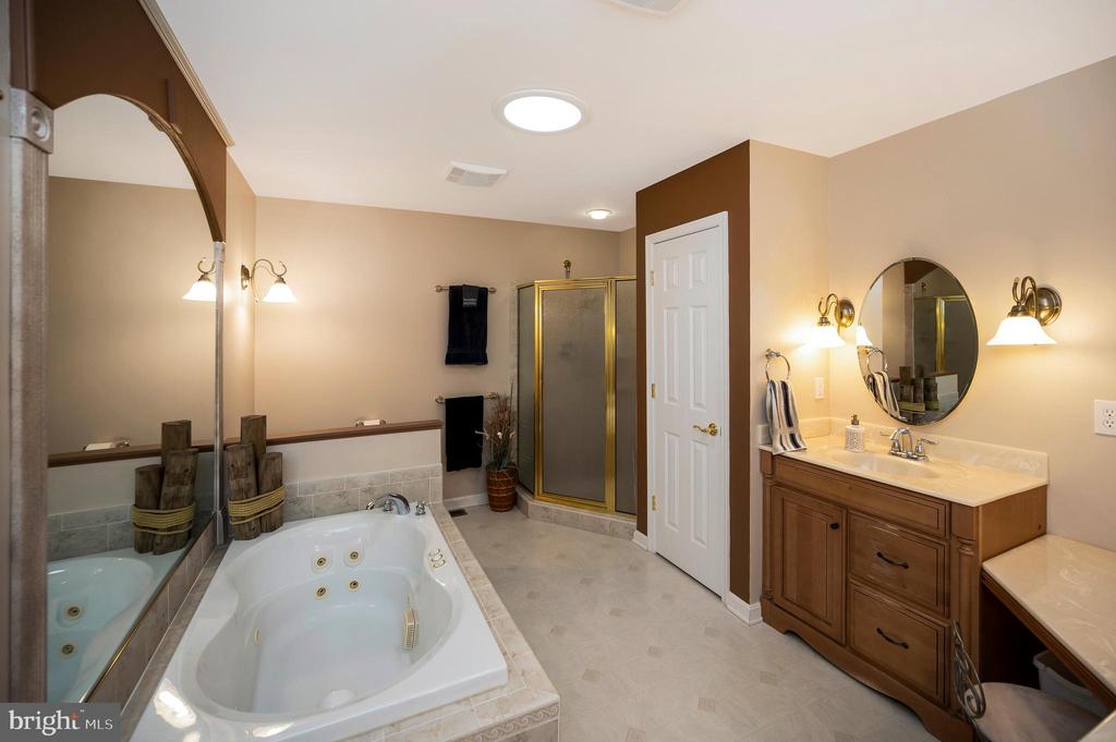 Locust Grove, Virginia, 22508, United States, 4 Bedrooms Bedrooms, ,4 BathroomsBathrooms,Residential,For Sale,1810650