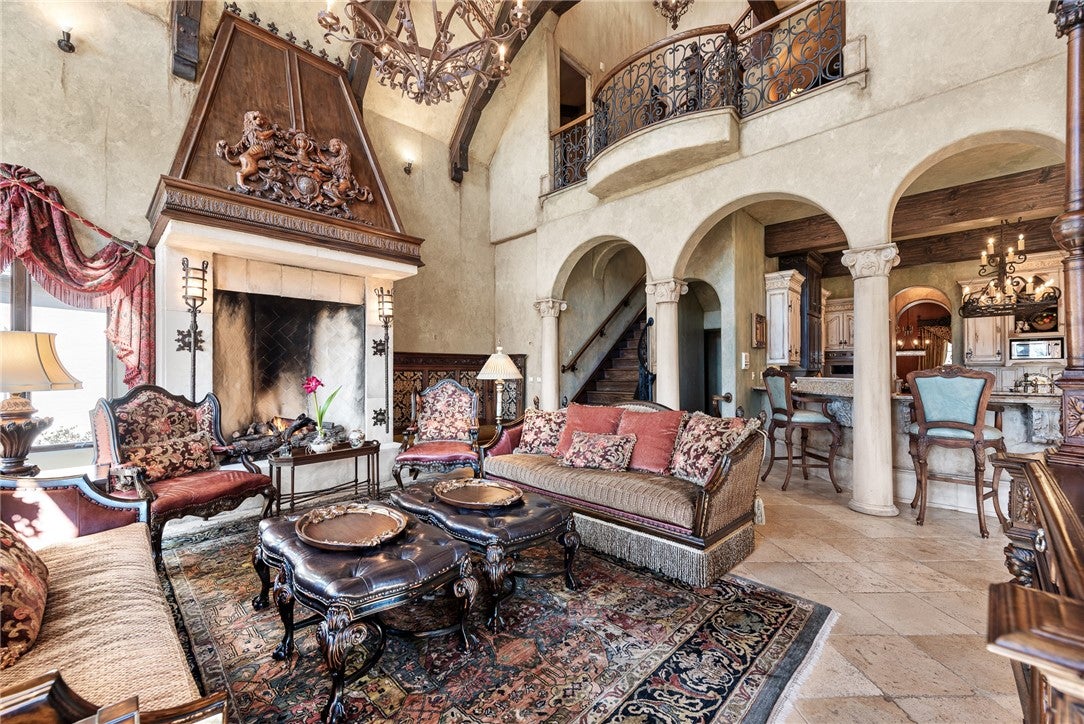 Rogers, Arkansas, 72758, United States, 5 Bedrooms Bedrooms, ,9 BathroomsBathrooms,Residential,For Sale,2003084