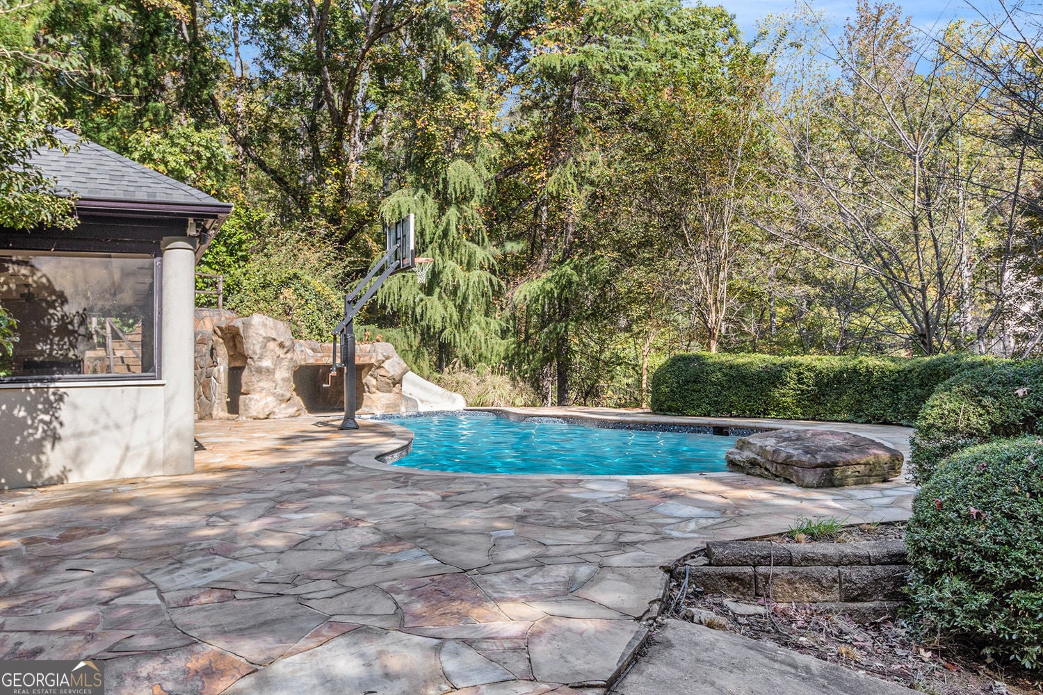 Alpharetta, Georgia, 30022, United States, 7 Bedrooms Bedrooms, ,11 BathroomsBathrooms,Residential,For Sale,1972068